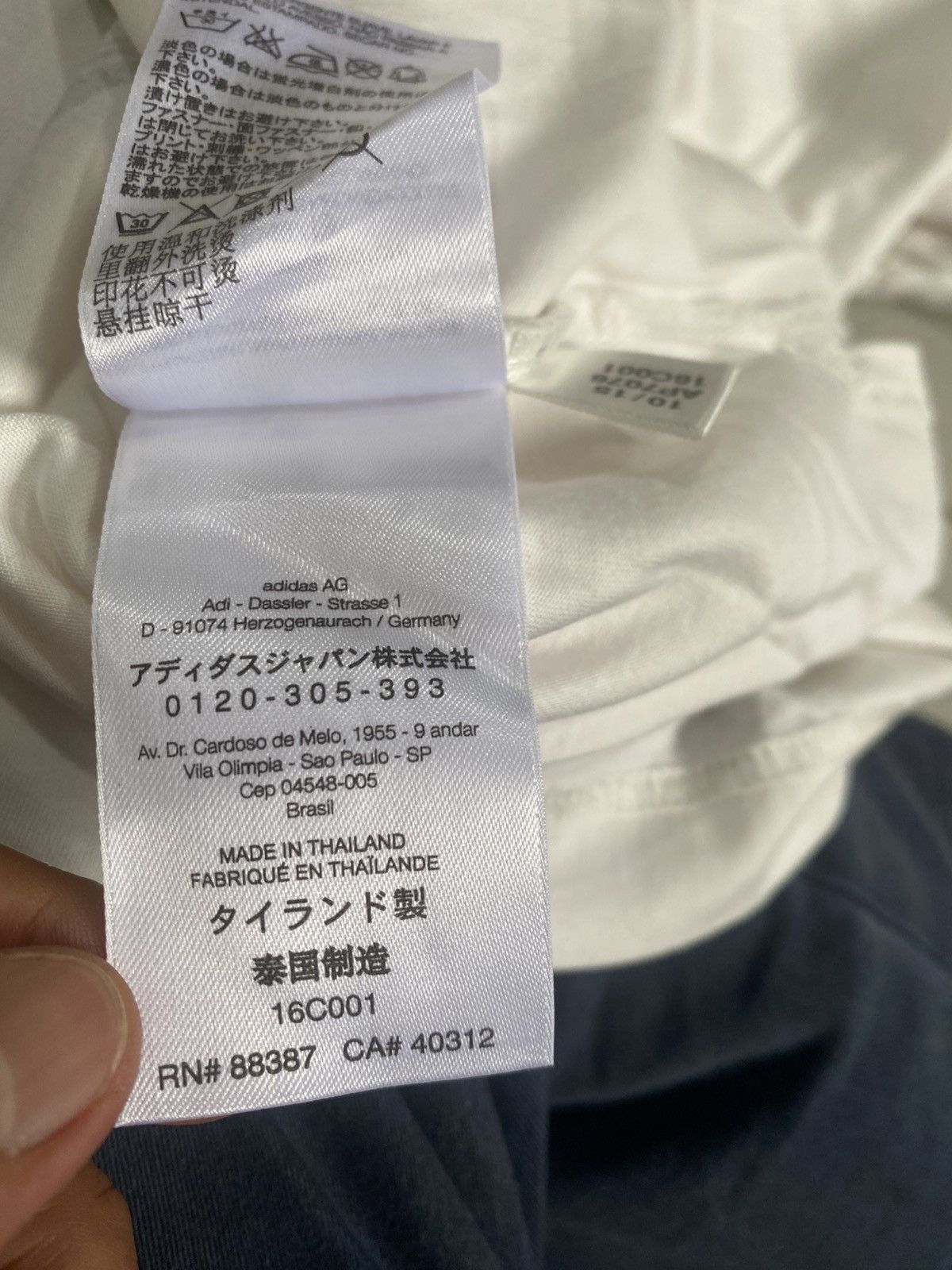 Yohji Yamamoto RARE Y3 YOHJI YAMAMOTO TEES Size US XXL / EU 58 / 5 - 11 Thumbnail