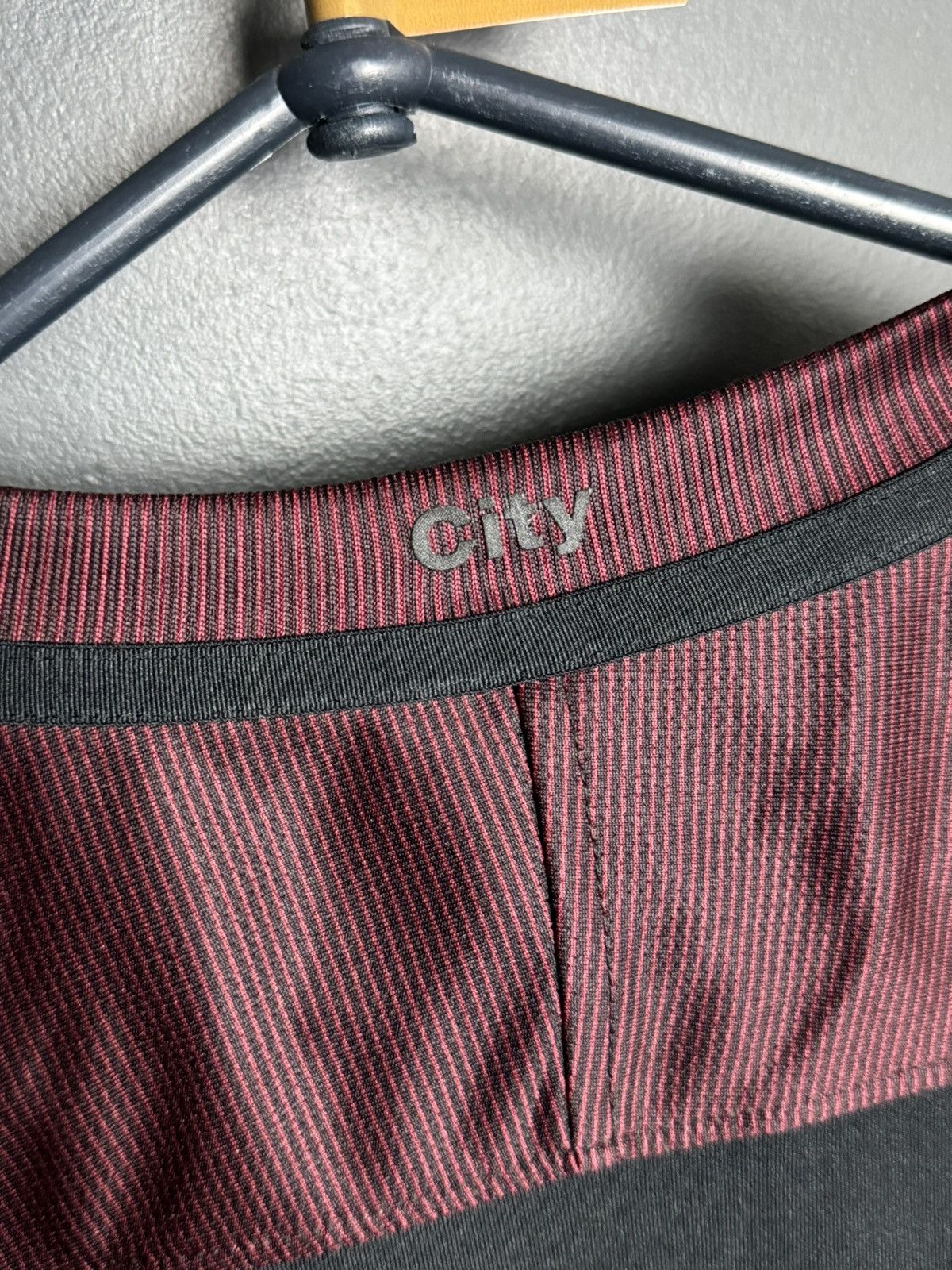 Nike Manchester City 16/17 Away Football Jersey Size US S / EU 44-46 / 1 - 4 Thumbnail