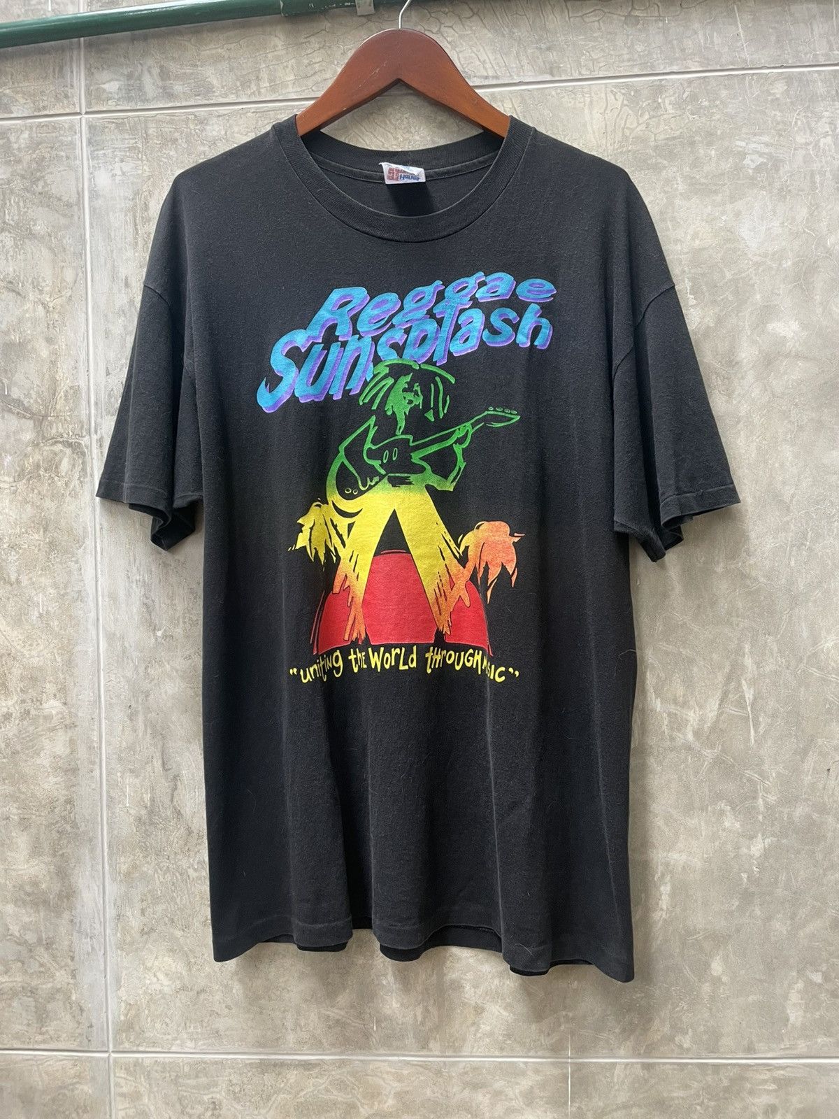 Band Tees Vintage Reggae Sunsplash marley rock band tee shirt size XL Size US XL / EU 56 / 4 - 1 Thumbnail
