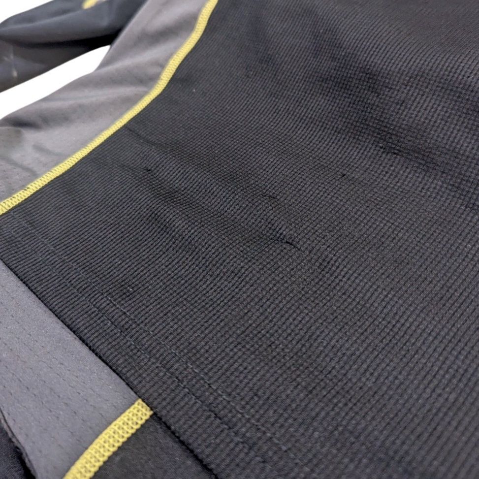 Other Bauer Hockey Fit Grip 37.5 Neon Yellow Long Sleeve Top Small Size US S / EU 44-46 / 1 - 9 Thumbnail
