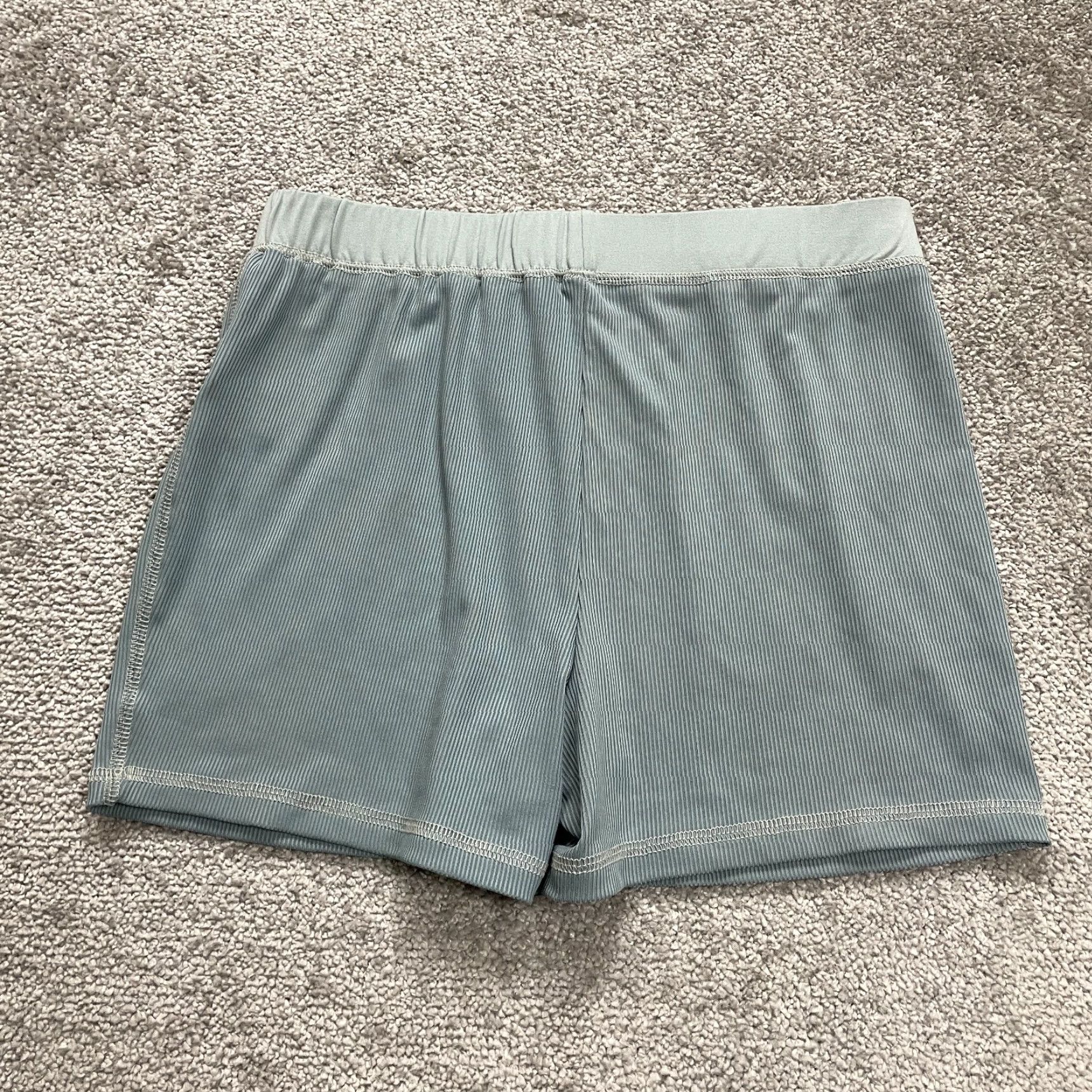 Shein Shein Casual Shorts Womens Large Gray Stretch Athletic Bike Running Gym 28x3.5 Size 36" / US 14 / IT 50 - 2 Thumbnail