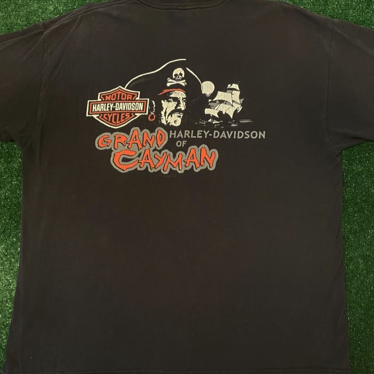 Harley Davidson VINTAGE Harley-Davidson Shirt XL Black 90s Y2K Nature Ocean Cayman Islands VTG 2002 Men Size US XL / EU 56 / 4 - 2 Thumbnail