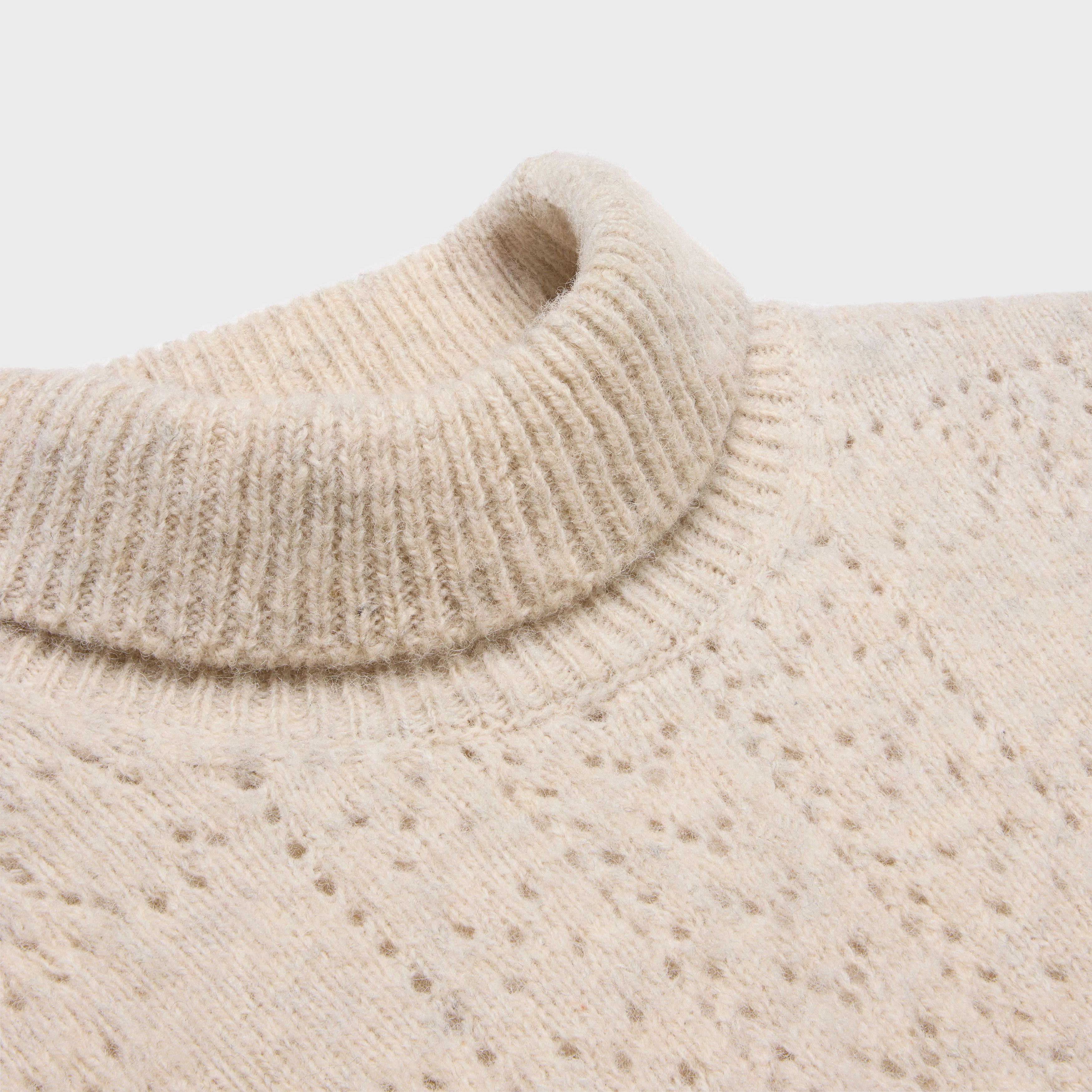 Celine o1bcso1str0925 2ADIG907Z Turtleneck Sweater in Bone Size L / US 10 / IT 46 - 3 Thumbnail