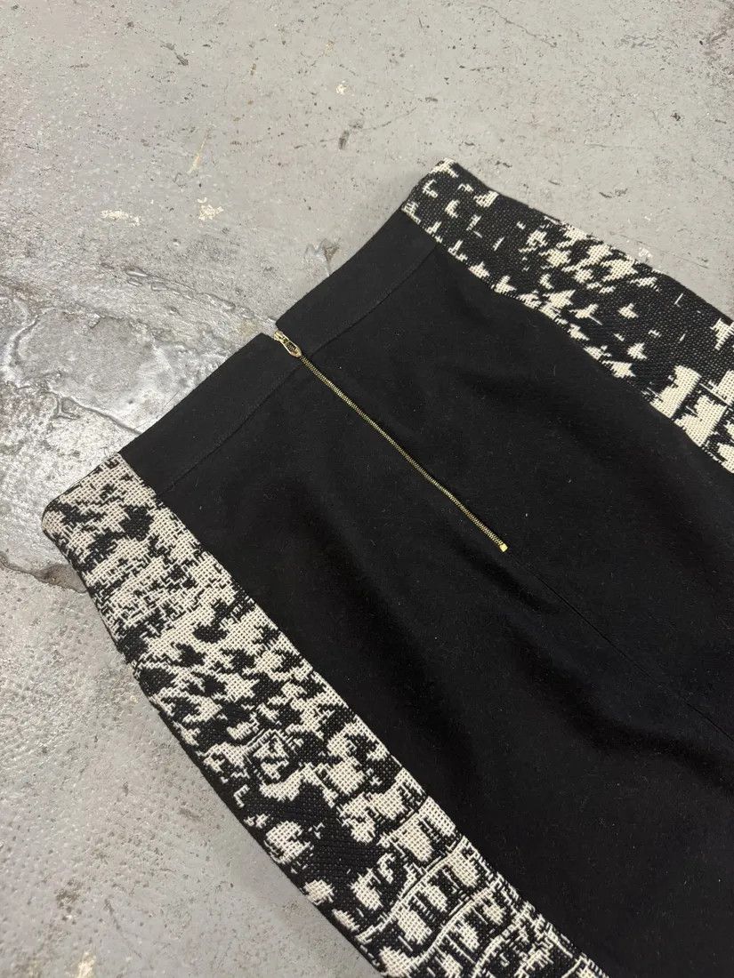 Designer × Gianfranco Ferre × Vintage Gianfranco Ferré Rock Crocodile Effect Black & White Skirt Size 31" - 5 Thumbnail