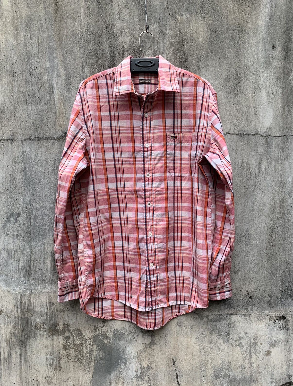 Napapijri Napapijri Geographic Button Up Plaid Longsleeve Shirts Size US L / EU 52-54 / 3 - 1 Thumbnail