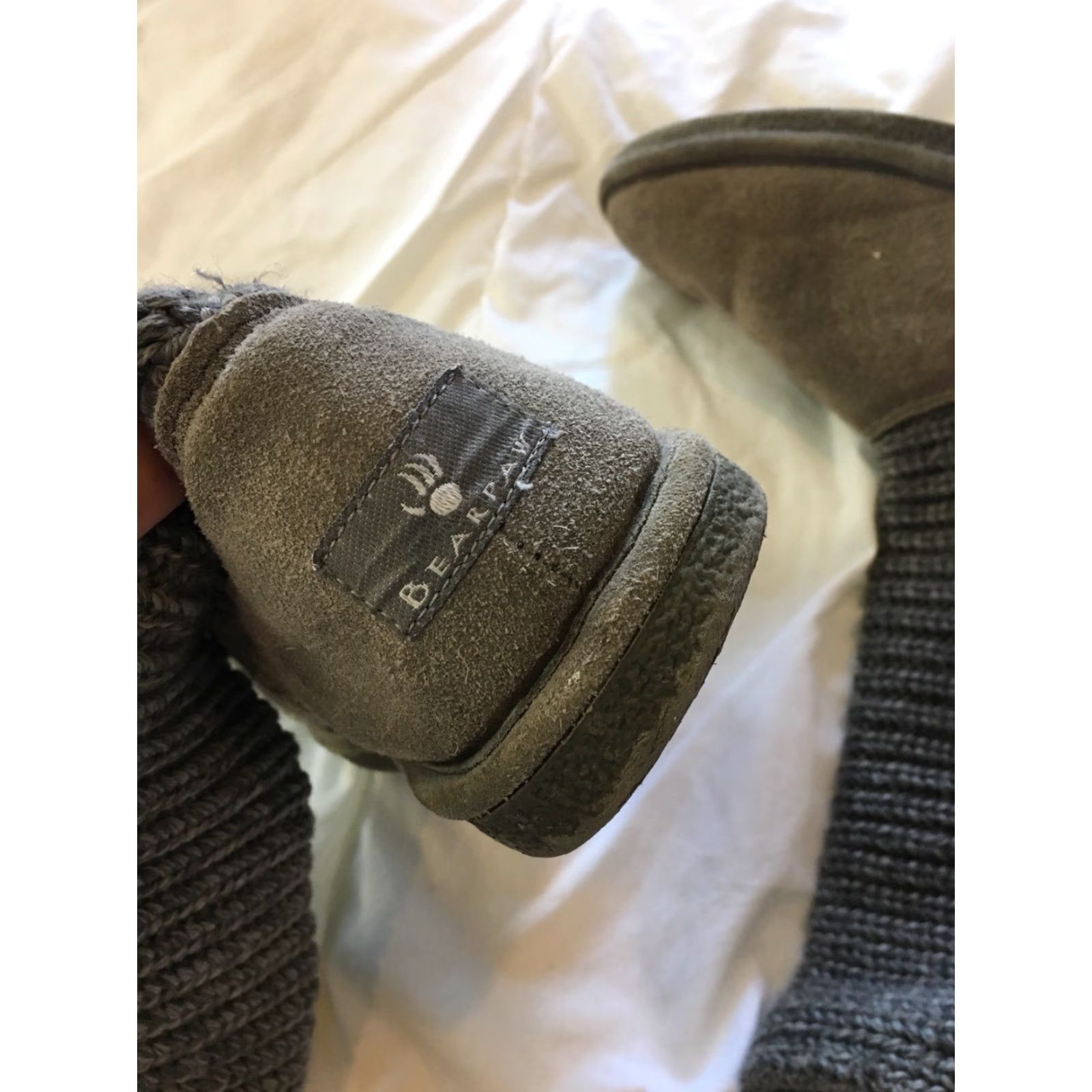Vintage Bearpaw Women's Boot Gray Suede Knit Uppers & Sheepskin Lining Fold-Over 6 US Size 6 Size US 6 / IT 36 - 3 Thumbnail