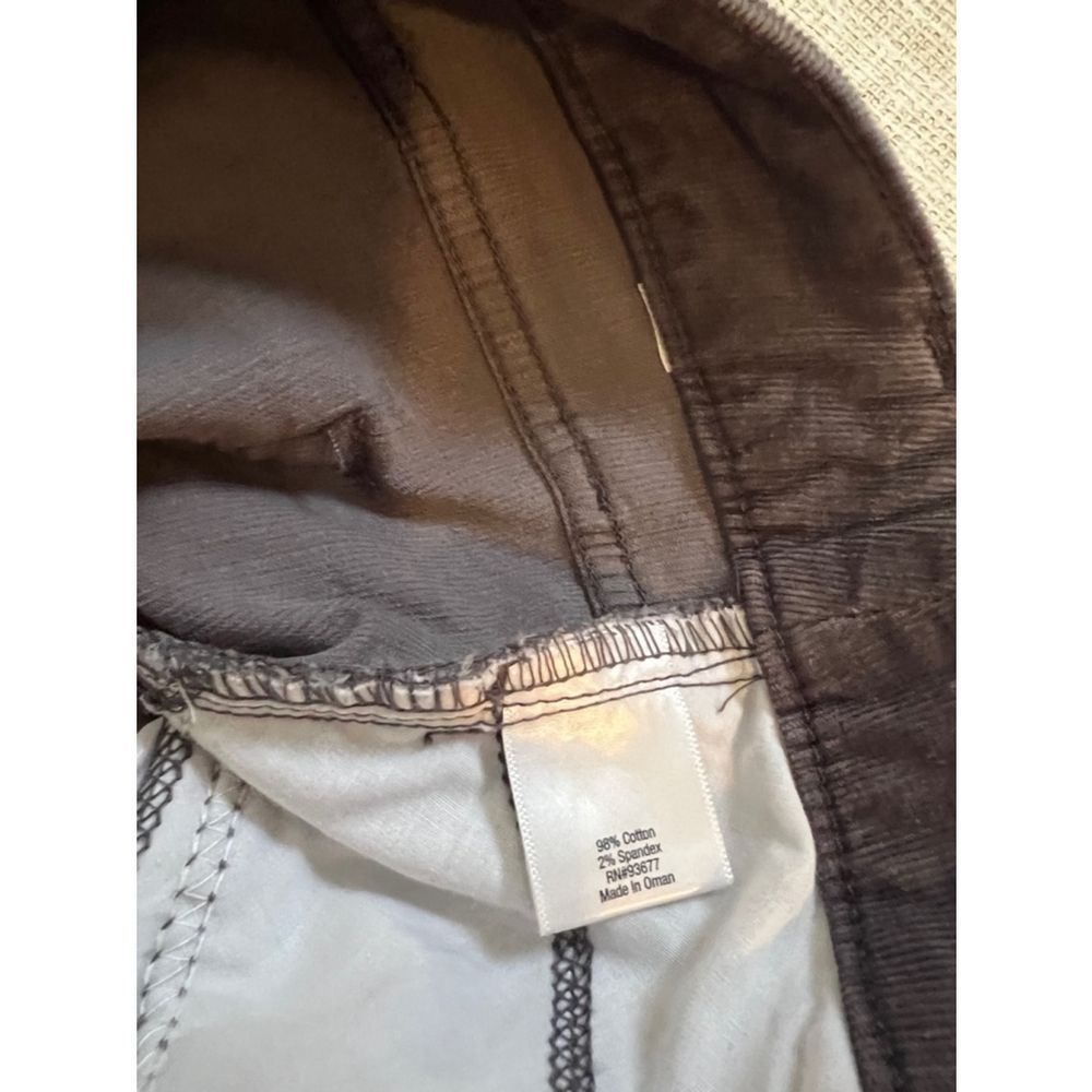 St. Johns Bay St. John’s Bay Women's corduroy brown gray jeans Size M Size 32" / US 10 / IT 46 - 10 Thumbnail