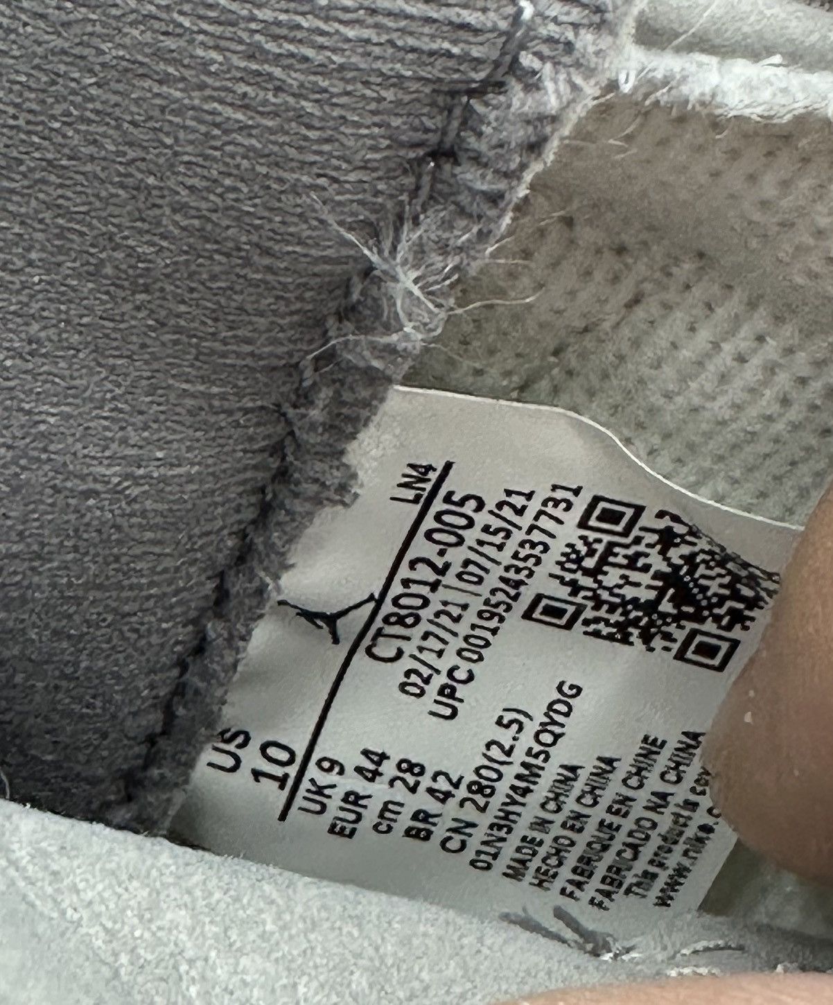 Jordan Brand Air Jordan 11 Cool Grey Size 10 Size US 10 / EU 43 - 7 Thumbnail