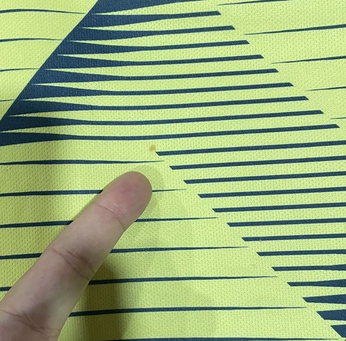 Adidas Adidas 2019/20 Colombia FC National Soccer Jersey Men’s XL Size US XL / EU 56 / 4 - 8 Thumbnail