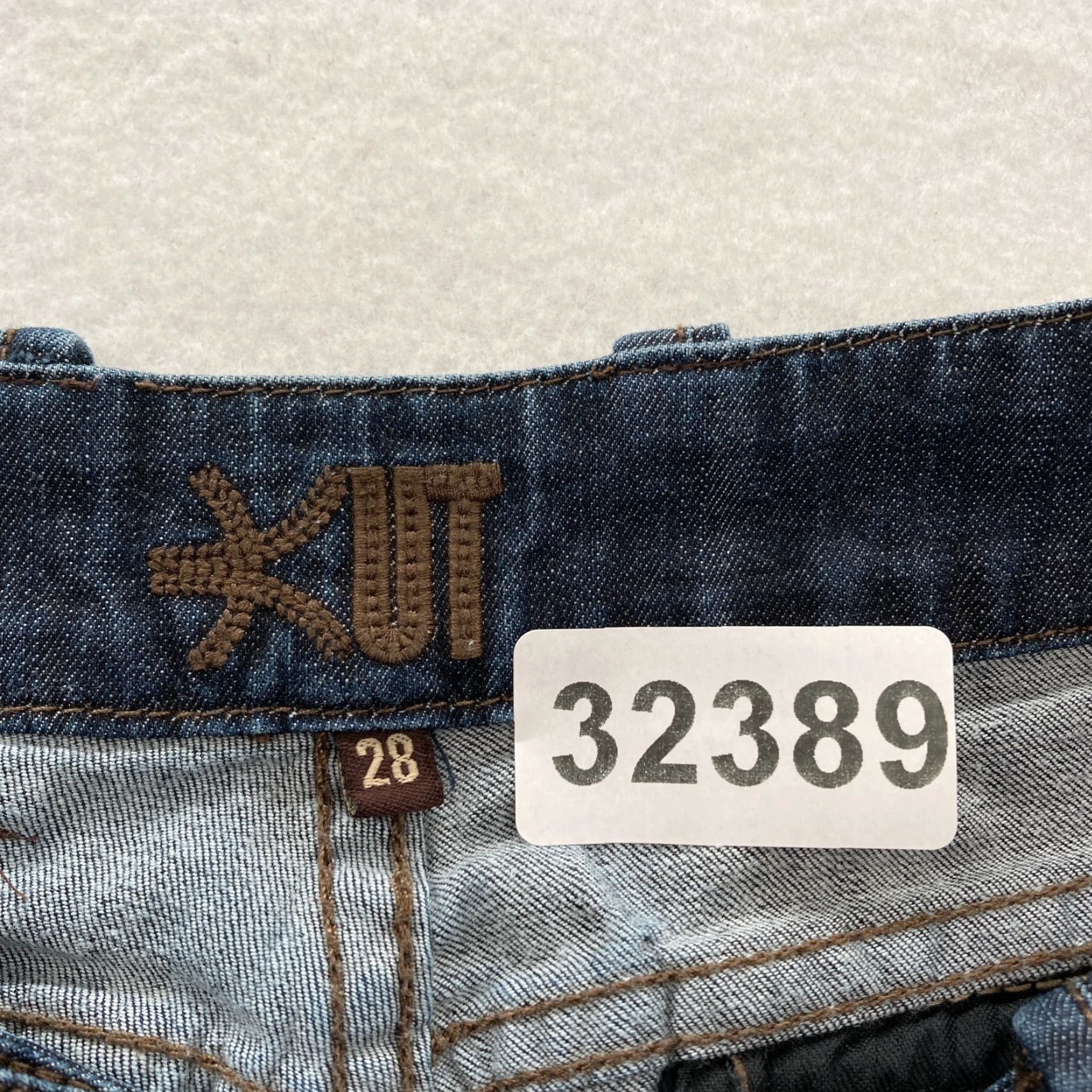 Vintage KUT from the Kloth Flared Trouser Pants Women's 28 Dark Blue Chambray Denim Size 28" / US 6 / IT 42 - 4 Thumbnail