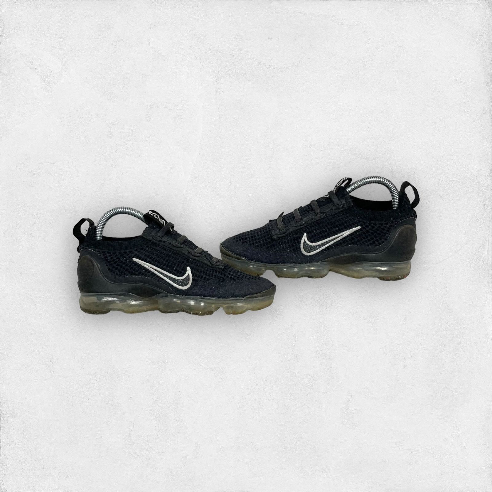 Nike Nike Air Vapormax 2021 FK DC4112-002 Womens Black Sneakers 7 Size US 7 / IT 37 - 1 Thumbnail