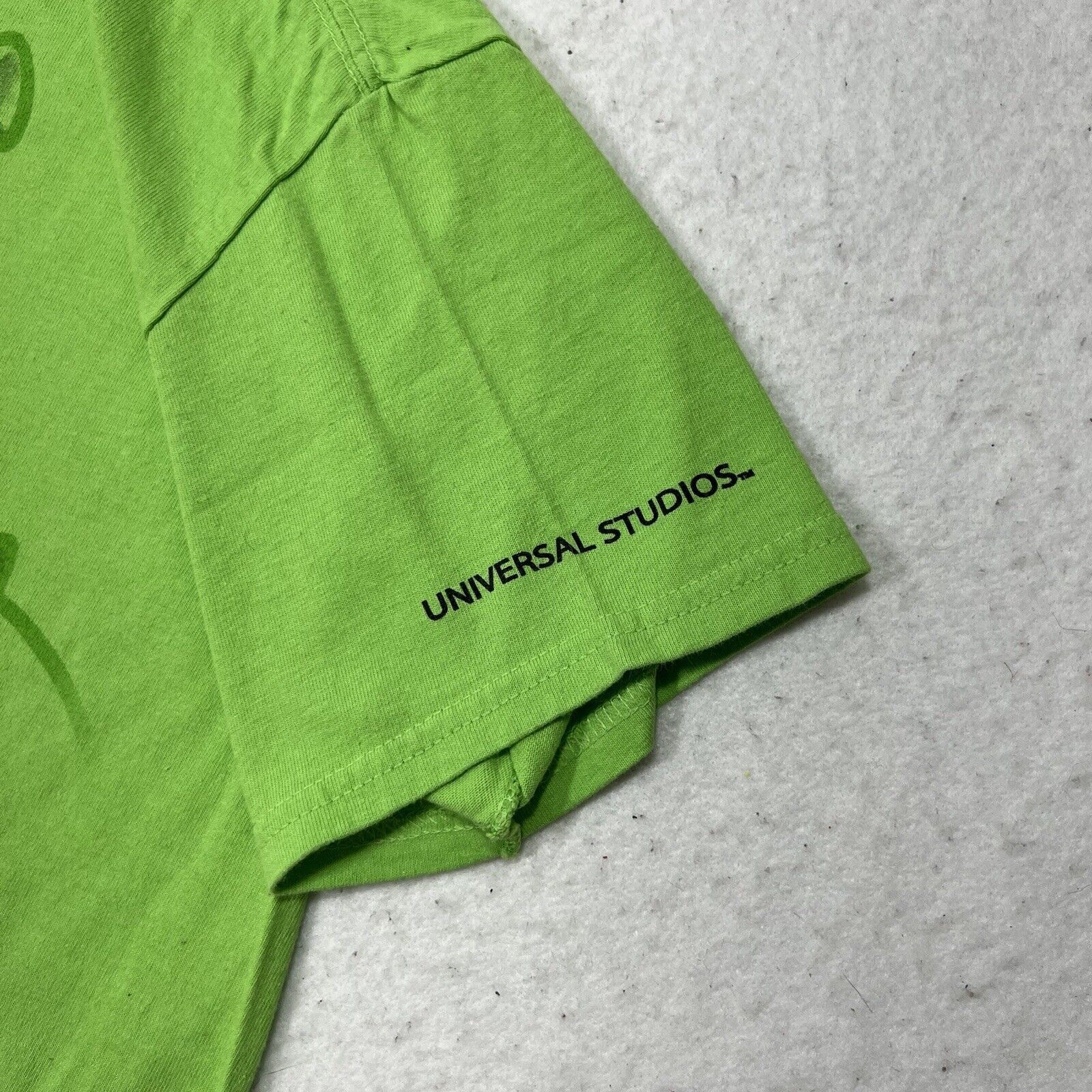 Universal Studios Universal Studios Medium Shrek 4-D Green Graphic T Shirt Size US M / EU 48-50 / 2 - 4 Thumbnail