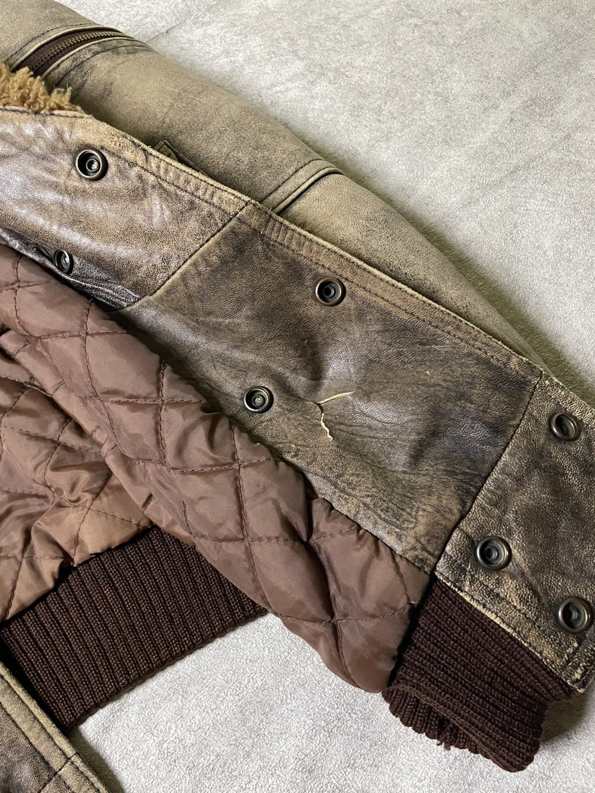 Genuine Leather 70s Multi-pocket Bomber Leather Flight Jacket Military Army Size US L / EU 52-54 / 3 - 7 Thumbnail