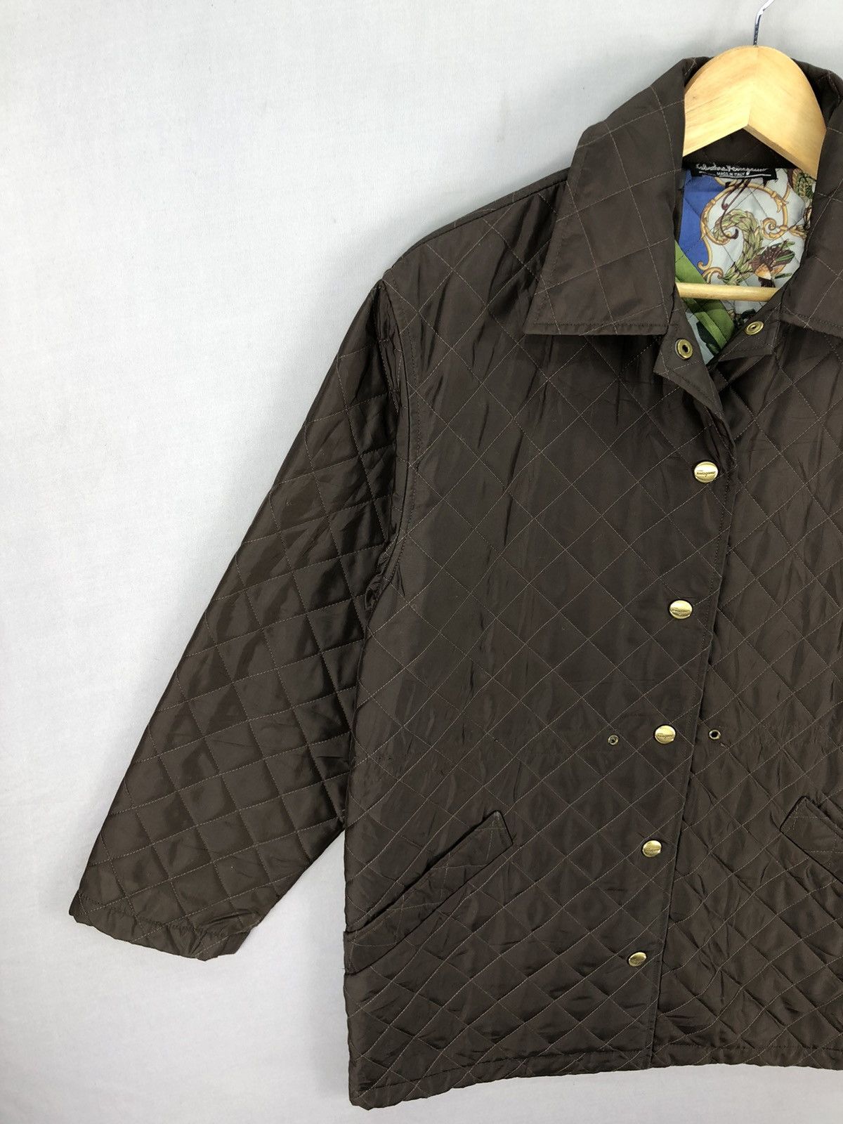 Salvatore Ferragamo Salvatore Ferragamo Quilted Jacket Golden Button Size US M / EU 48-50 / 2 - 2 Thumbnail