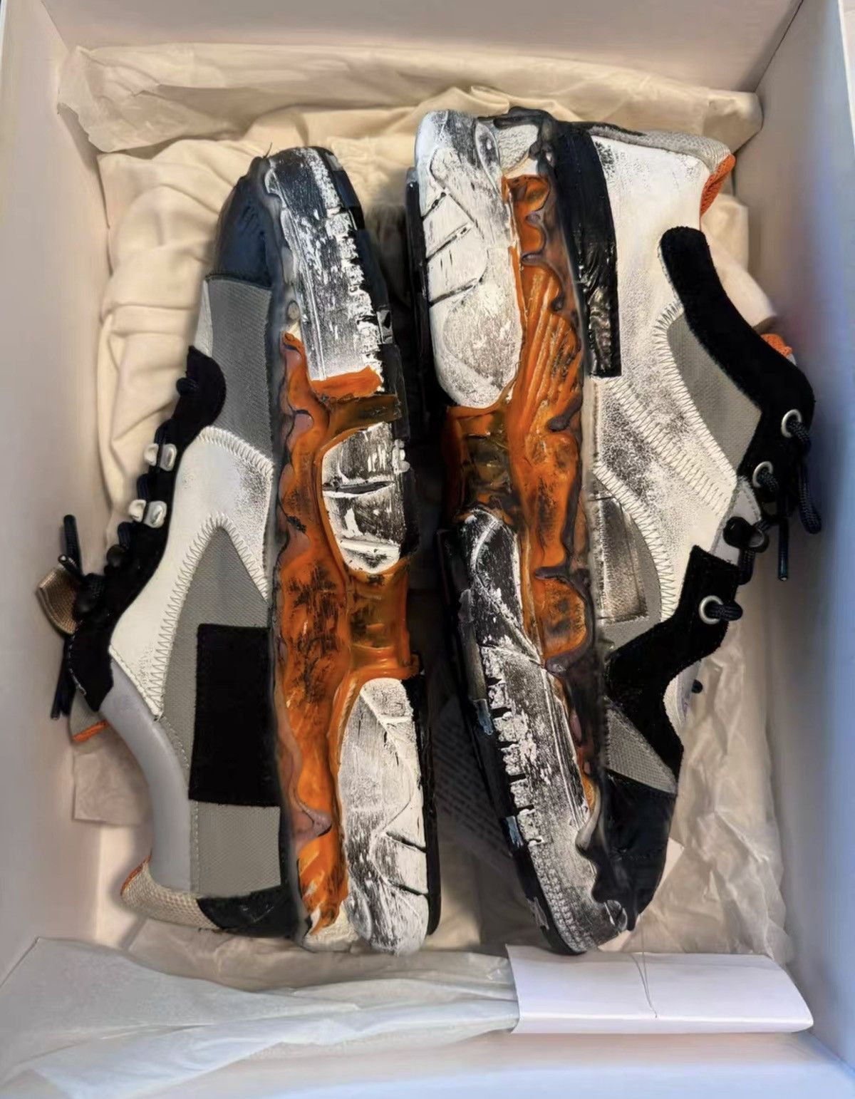 Maison Margiela MAISON MARGIELA Distressed Drip-Sole Sneakers Size US 8 / EU 41 - 4 Thumbnail