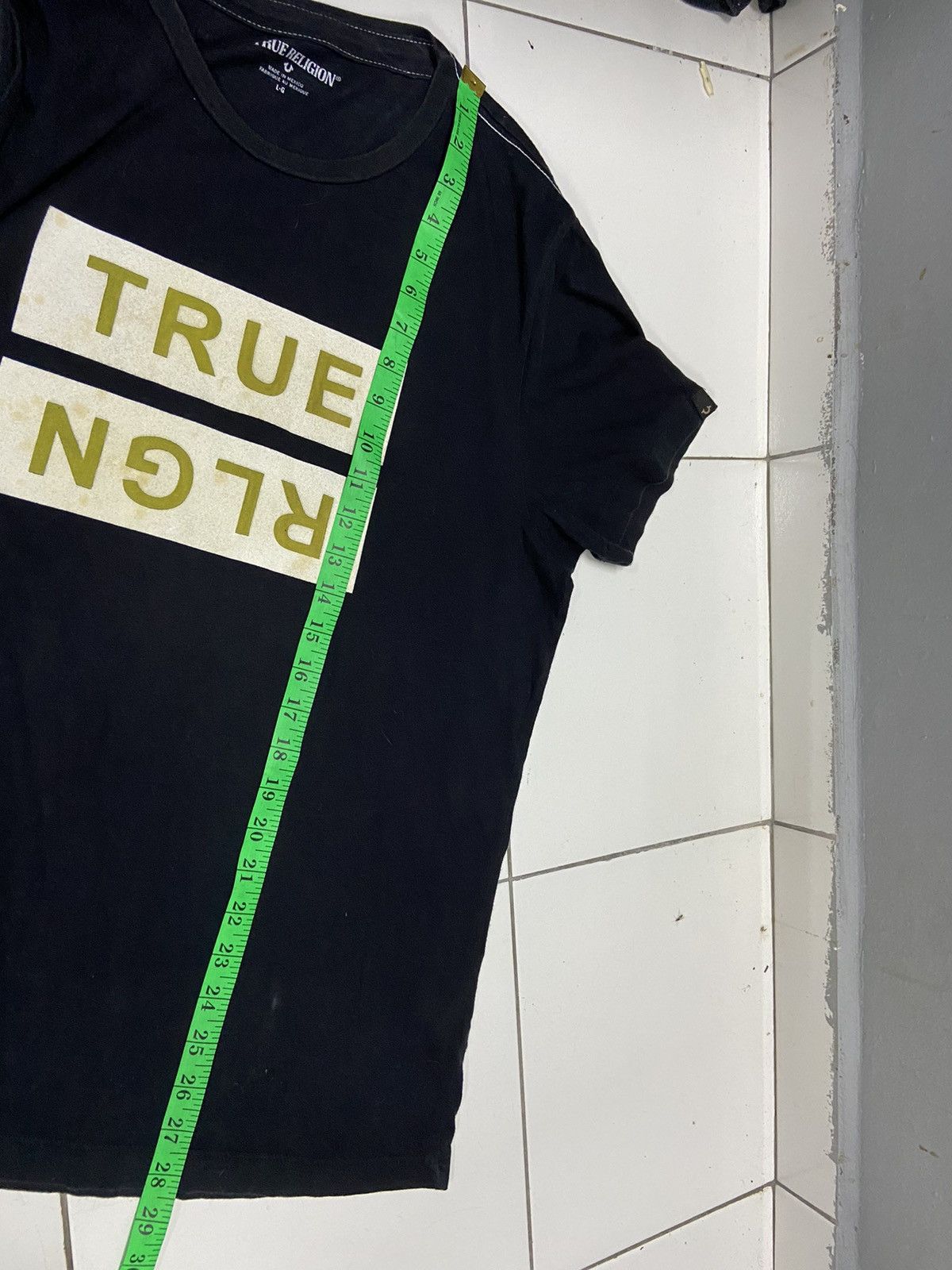 True Religion TRUE RELIGION SPELLOUT TEE SHIRT Size US L / EU 52-54 / 3 - 16 Thumbnail