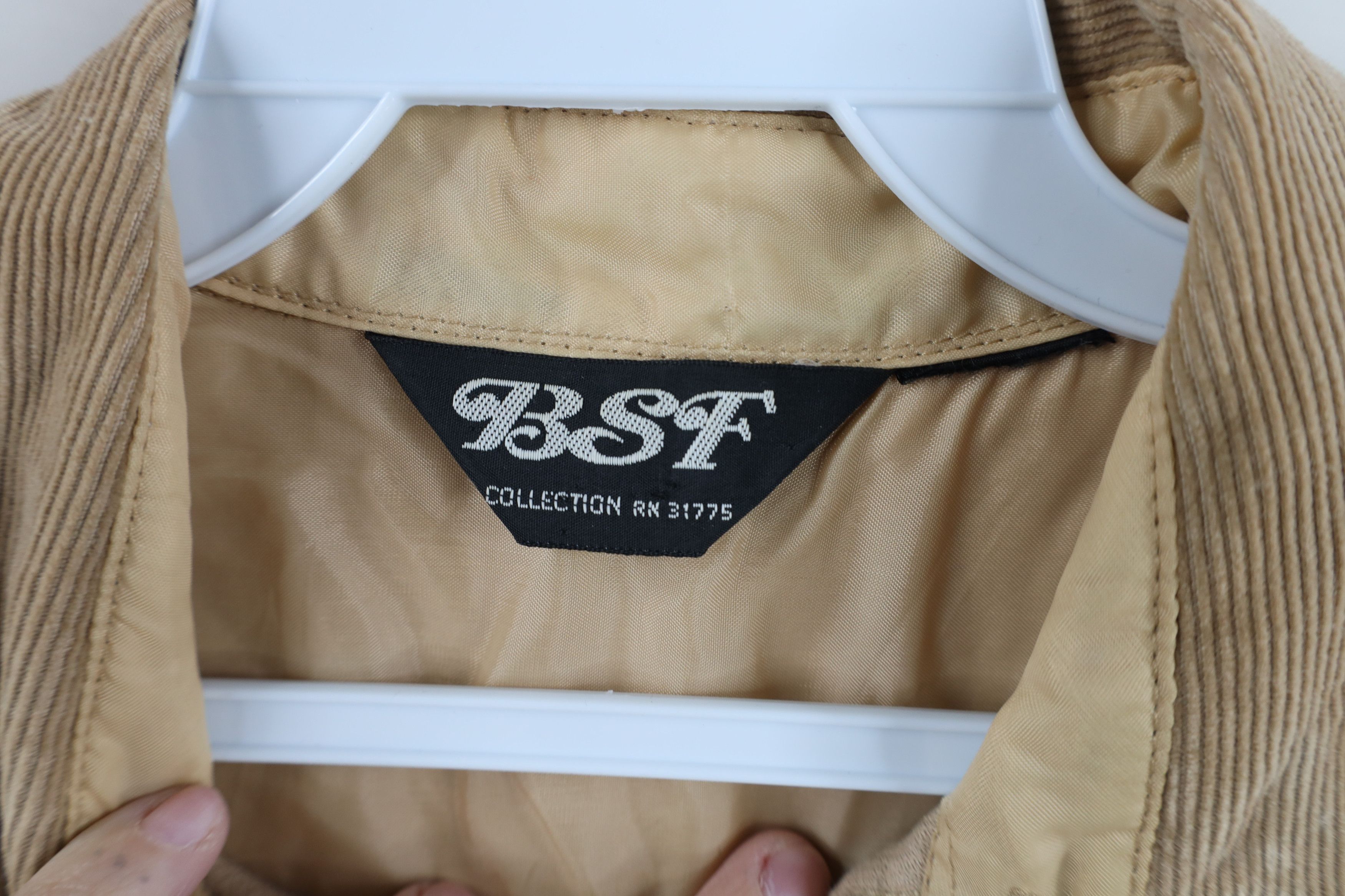 Vintage Vintage 90s Streetwear Corduroy Collared Button Shirt Beige Size US S / EU 44-46 / 1 - 8 Thumbnail