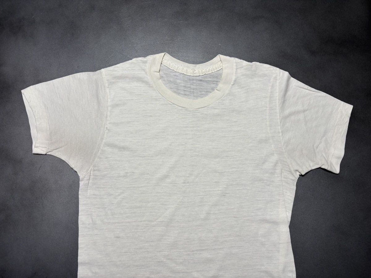 Vintage 1980s Vintage Blank Tee White Sheer Faded Worn Thrashed Dist Size US S / EU 44-46 / 1 - 8 Thumbnail