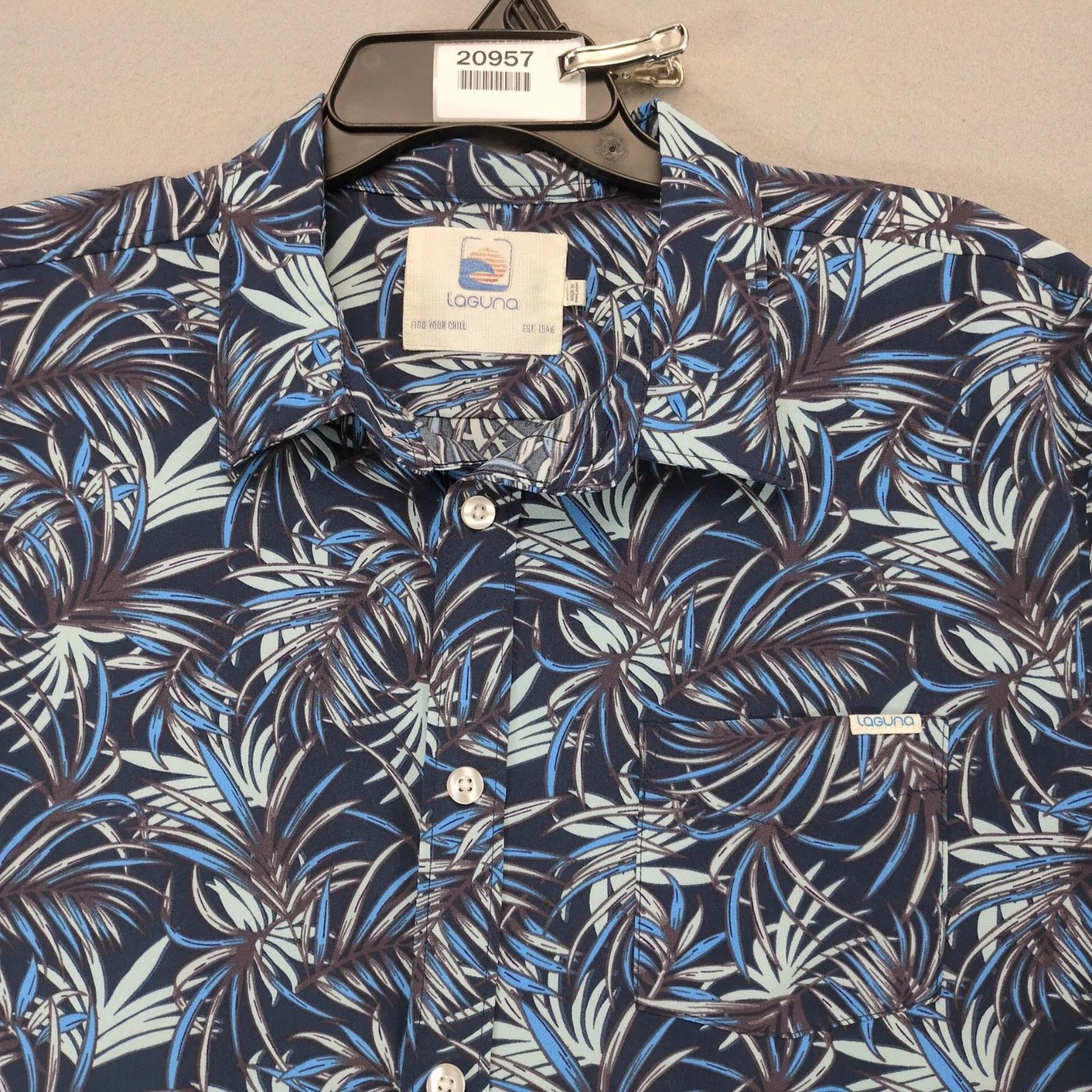 Other Laguna Blue Button Up Hawaiian Shirt Men's L Surfer Tropical Size US L / EU 52-54 / 3 - 9 Thumbnail