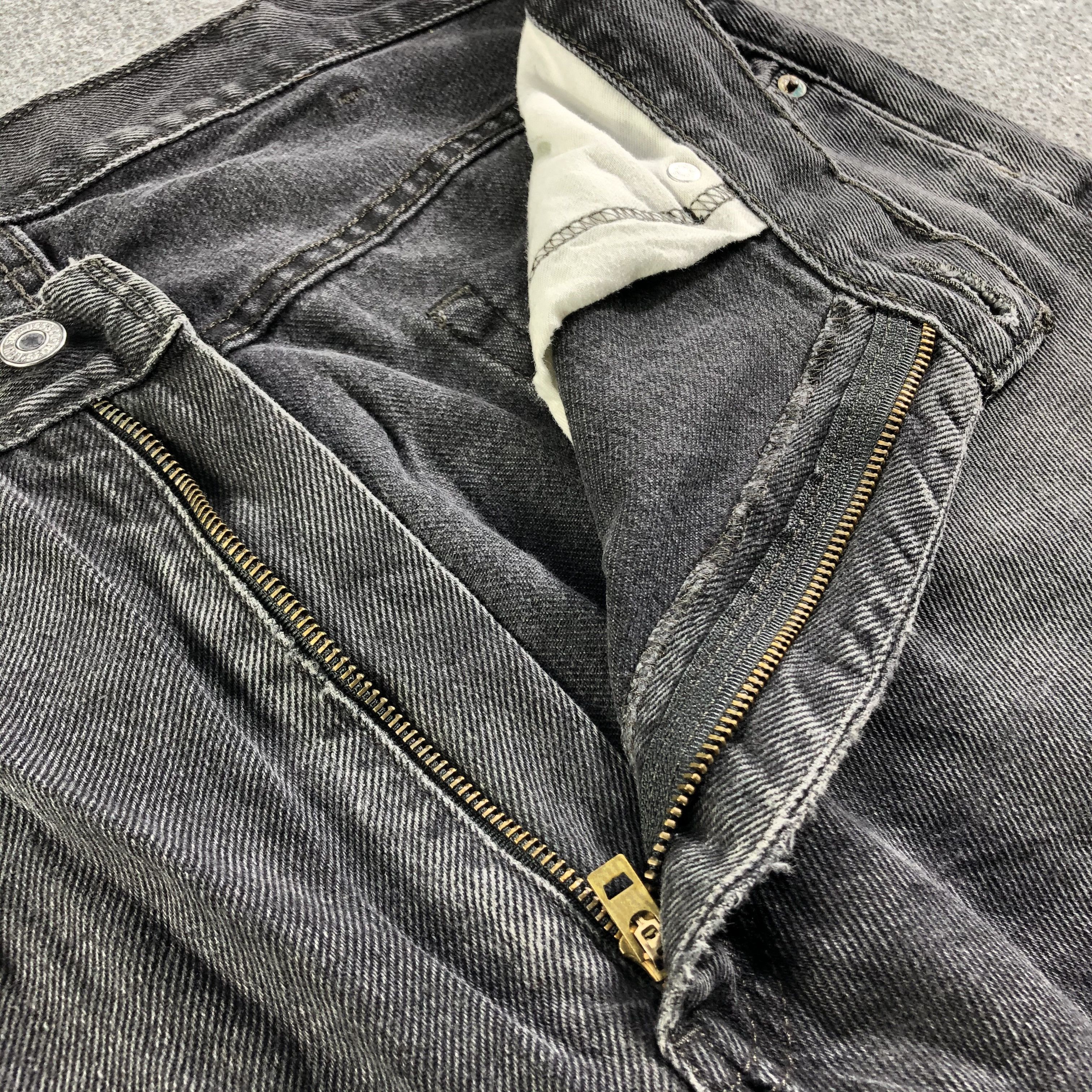 Levi's Vintage Levis 550 Jeans-J3128 Size US 39 - 9 Thumbnail