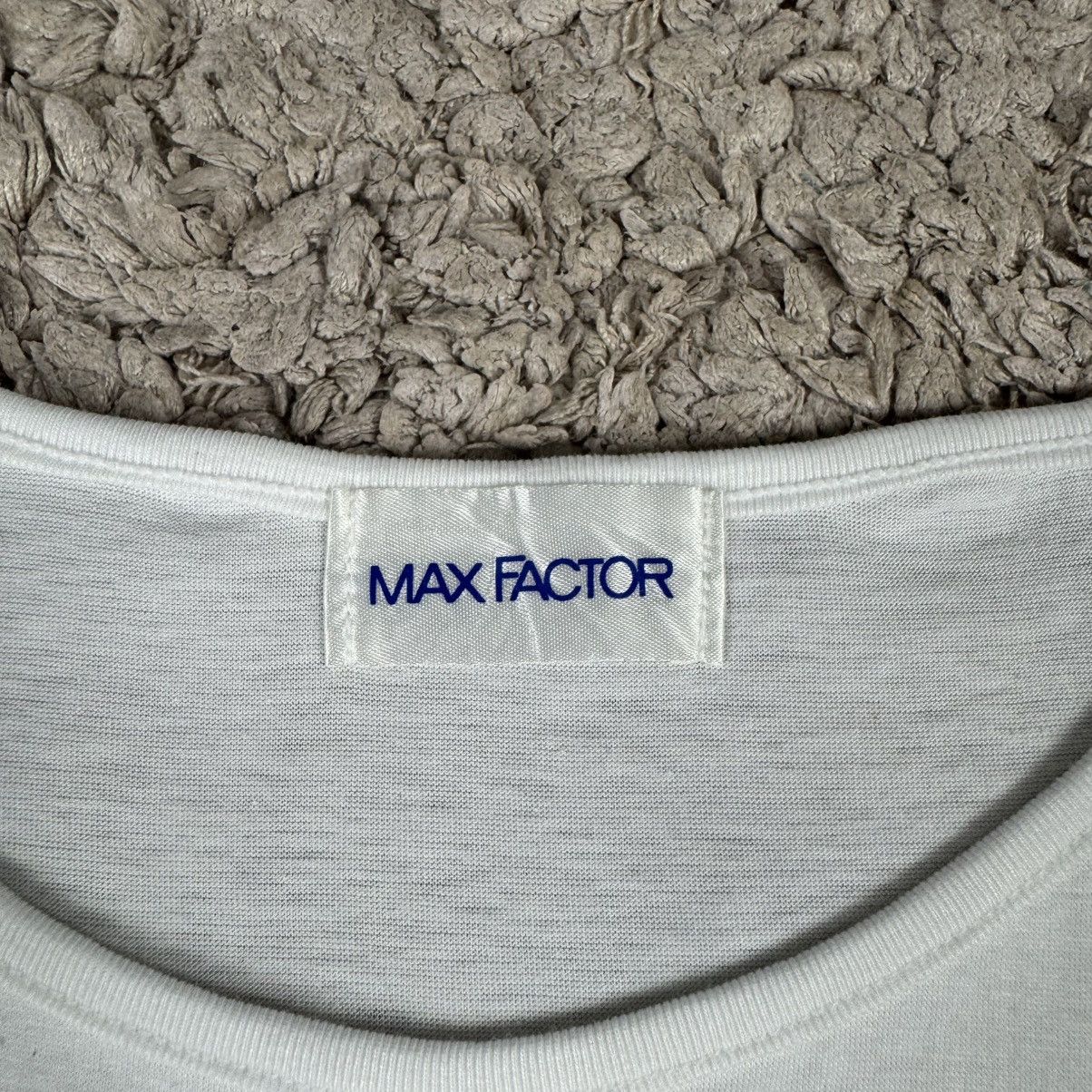 Japanese Brand Vintage Japanese Brand Max Factor Star T-shirt Size US M / EU 48-50 / 2 - 17 Thumbnail