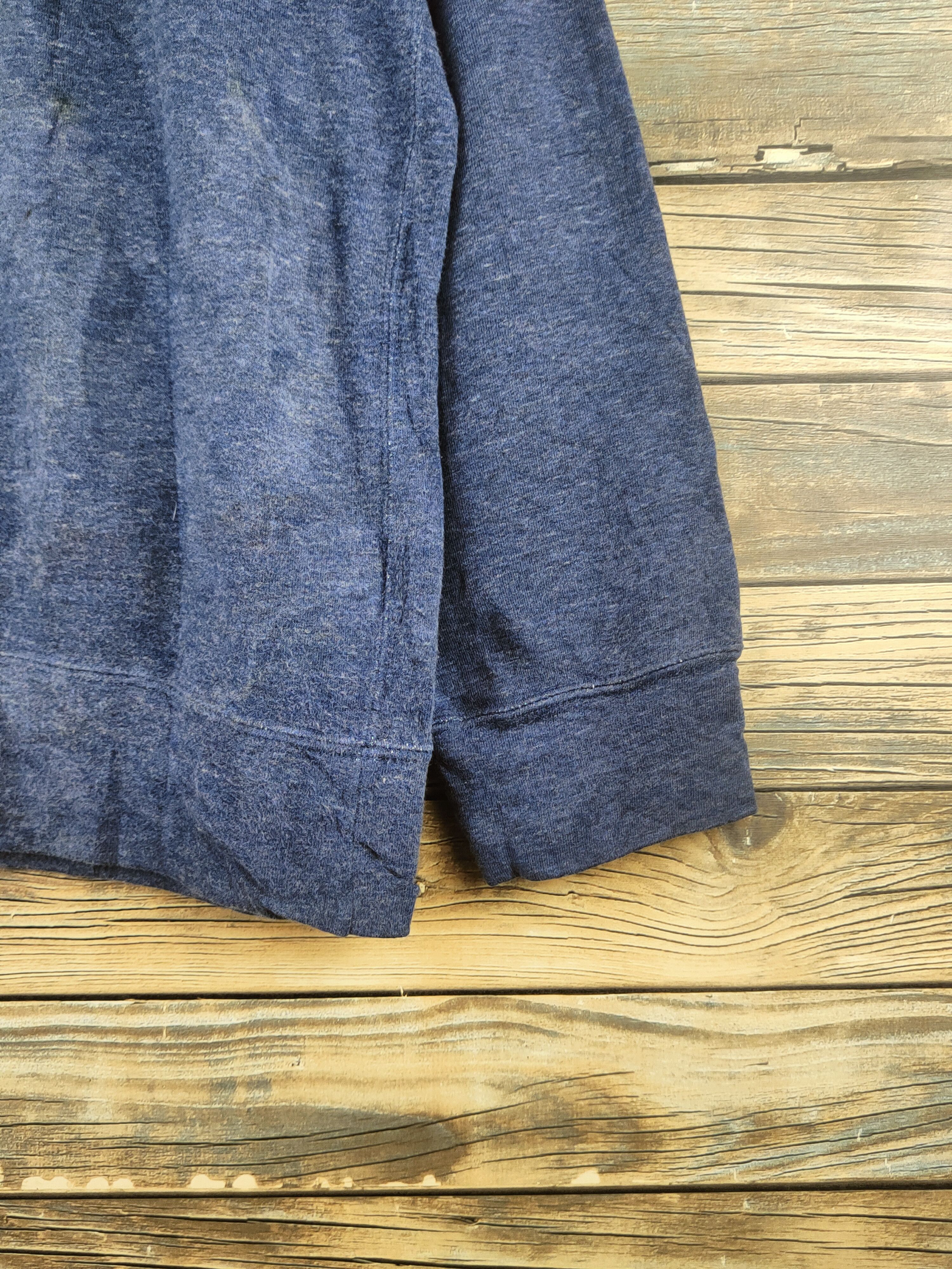 Uniqlo Vintage Uniqlo Blue Sweatshirts Size US XL / EU 56 / 4 - 7 Thumbnail