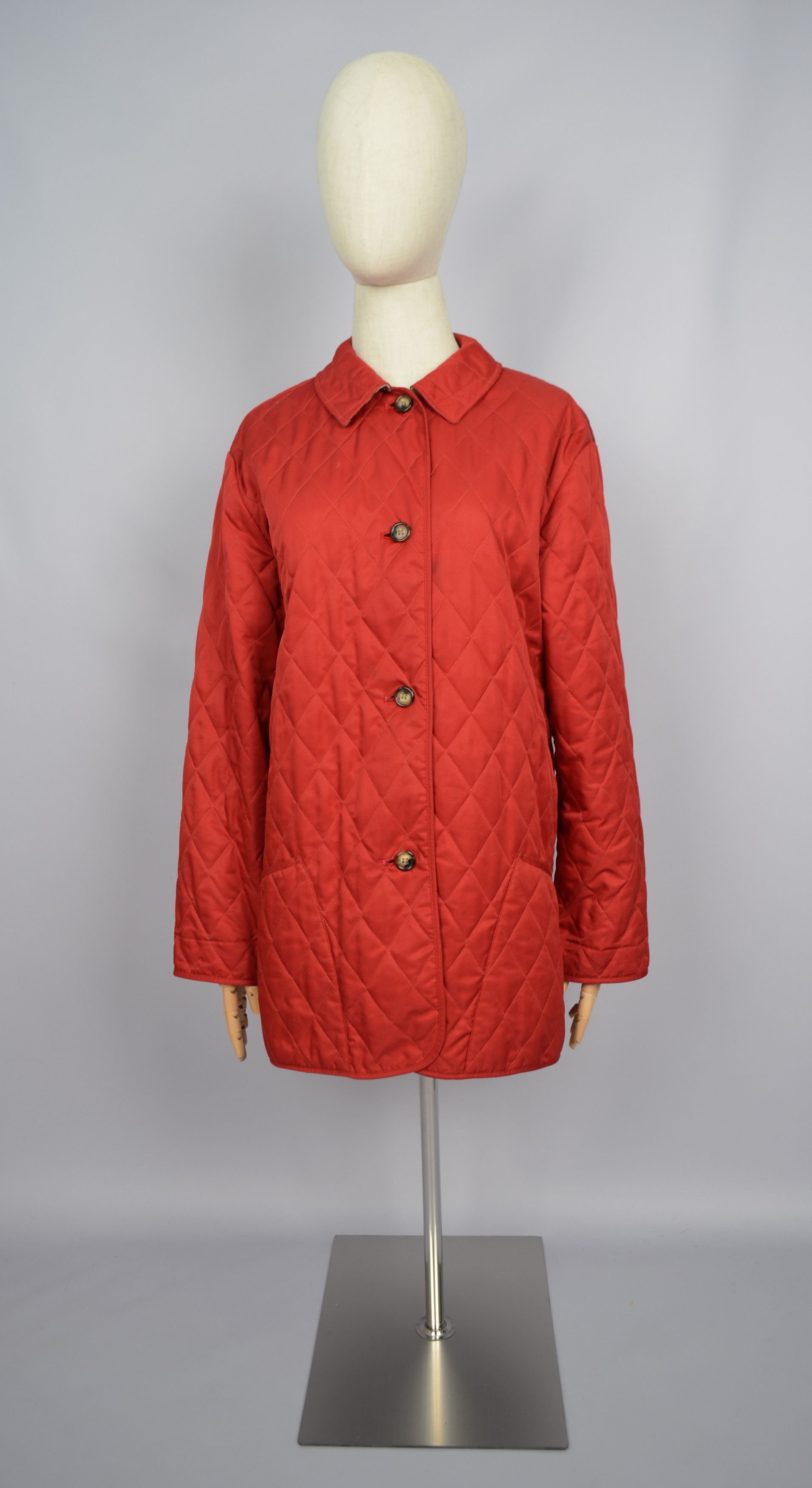 Burberry Burberry Quilted Red Jacket Nova Check Size S RARE P2P 20'4" Size S / US 4 / IT 40 - 4 Thumbnail