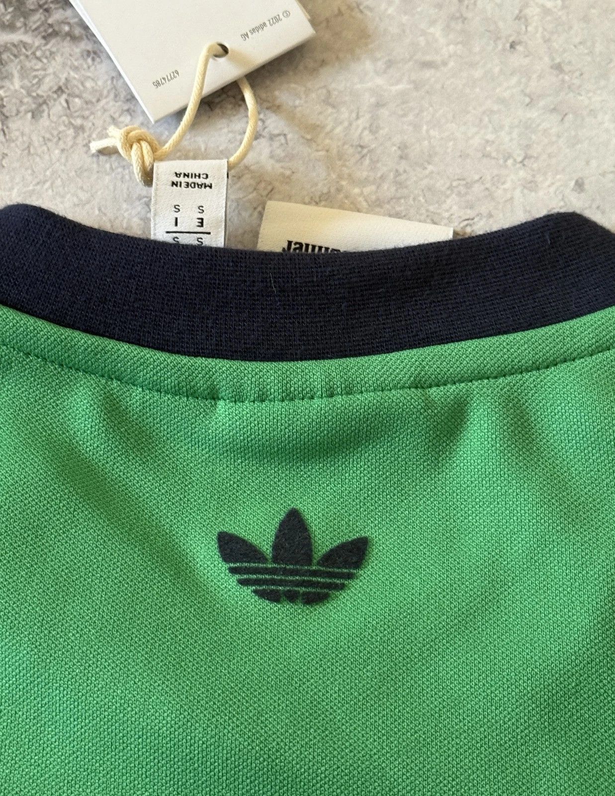 Adidas × Wales Bonner ADIDAS X WALES BONNER FOOTBALL TEE VIVID GREEN IT9782 SZ S Size US S / EU 44-46 / 1 - 13 Thumbnail