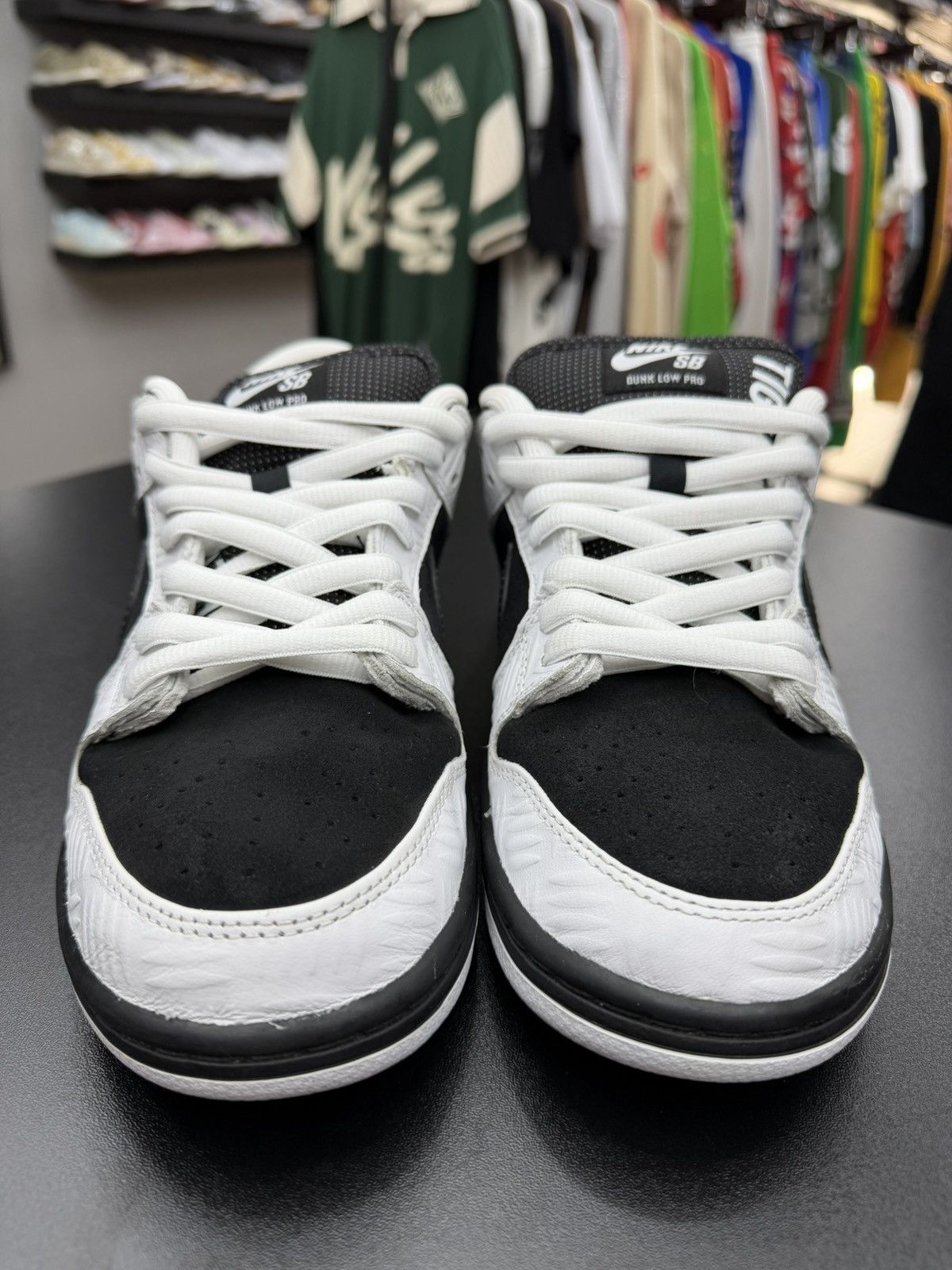 Nike Size 8.5 - Nike SB Dunk Low TIGHTBOOTH Size US 8.5 / EU 41-42 - 2 Thumbnail