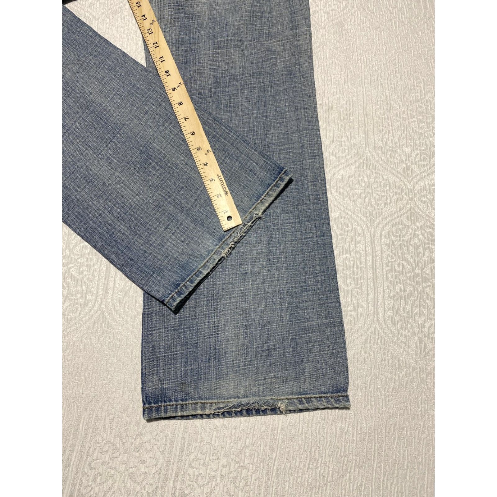 Buffalo David Bitton Buffalo David Bitton Jeans Mens 38x32 Blue Wash Straight Leg Embroidered Denim Jeans - 5-Pocket Logo Back Pocket Size US 38 / EU 54 - 3 Thumbnail