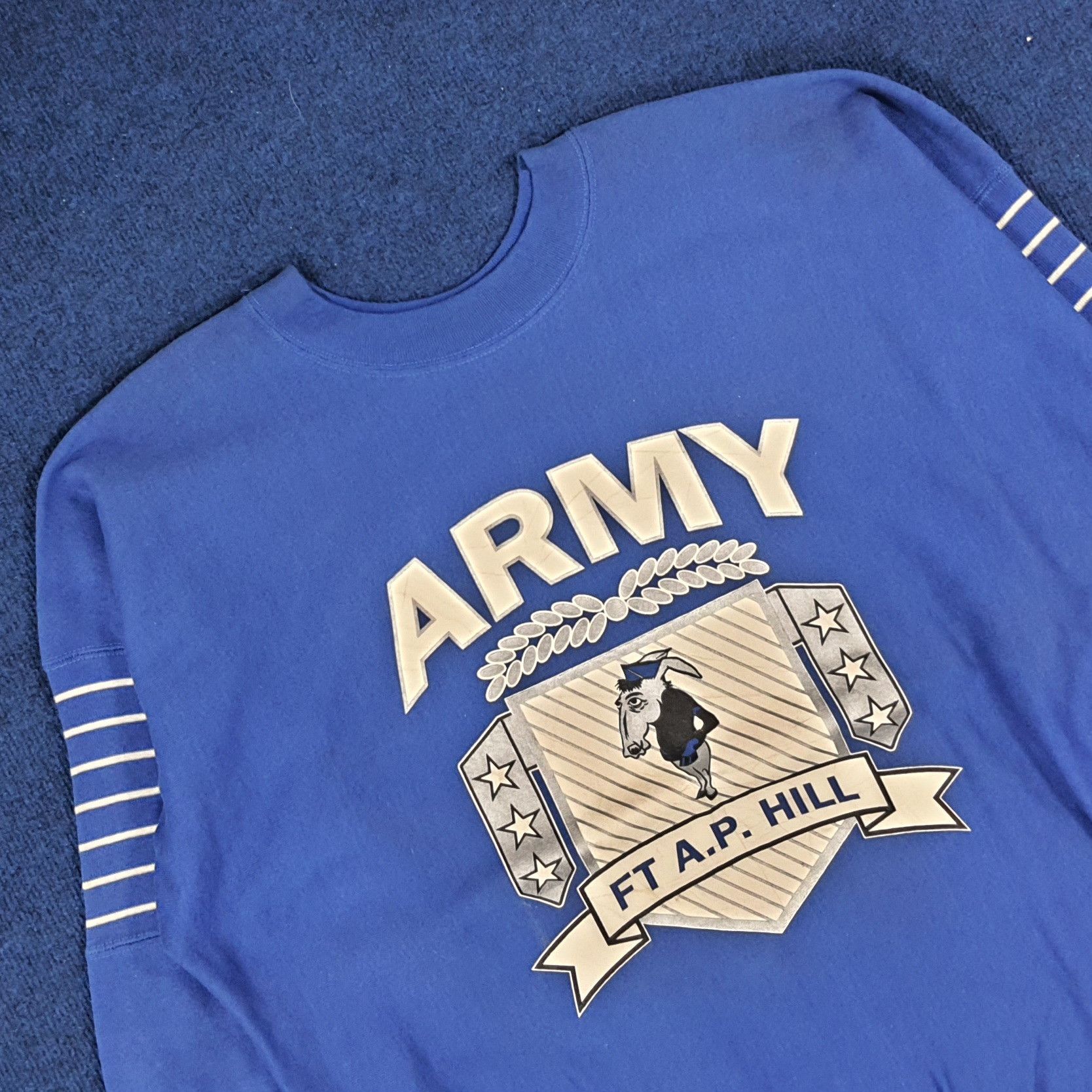 Vintage Vintage Fort A.P. Hill Fort Walker USA Army Sweatshirt Size US XXL / EU 58 / 5 - 2 Thumbnail