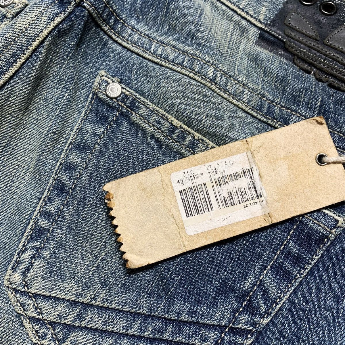 Diesel Diesel Adidas Distressed Faded Jeans Size US 26 / EU 42 - 17 Thumbnail