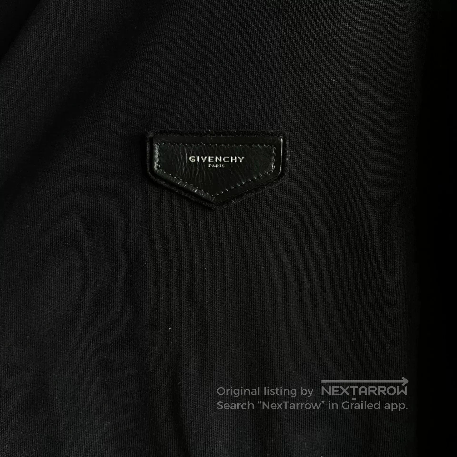 Givenchy Givenchy Chest Leather Patch Oversized Sweatshirt M. Size US M / EU 48-50 / 2 - 2 Thumbnail