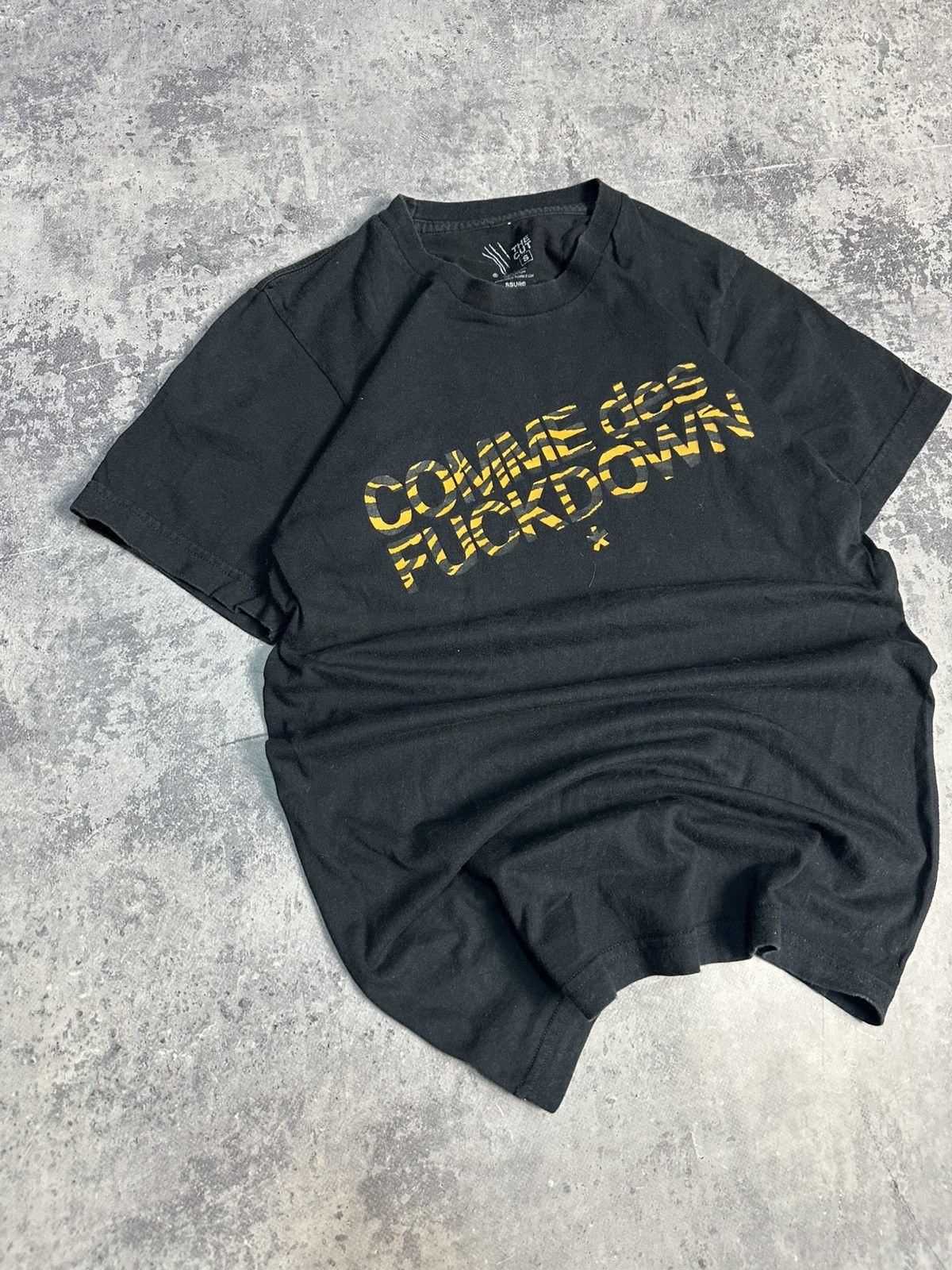 Comme des Garcons Comme Des Fuck Down T Shirt S Size US S / EU 44-46 / 1 - 2 Thumbnail