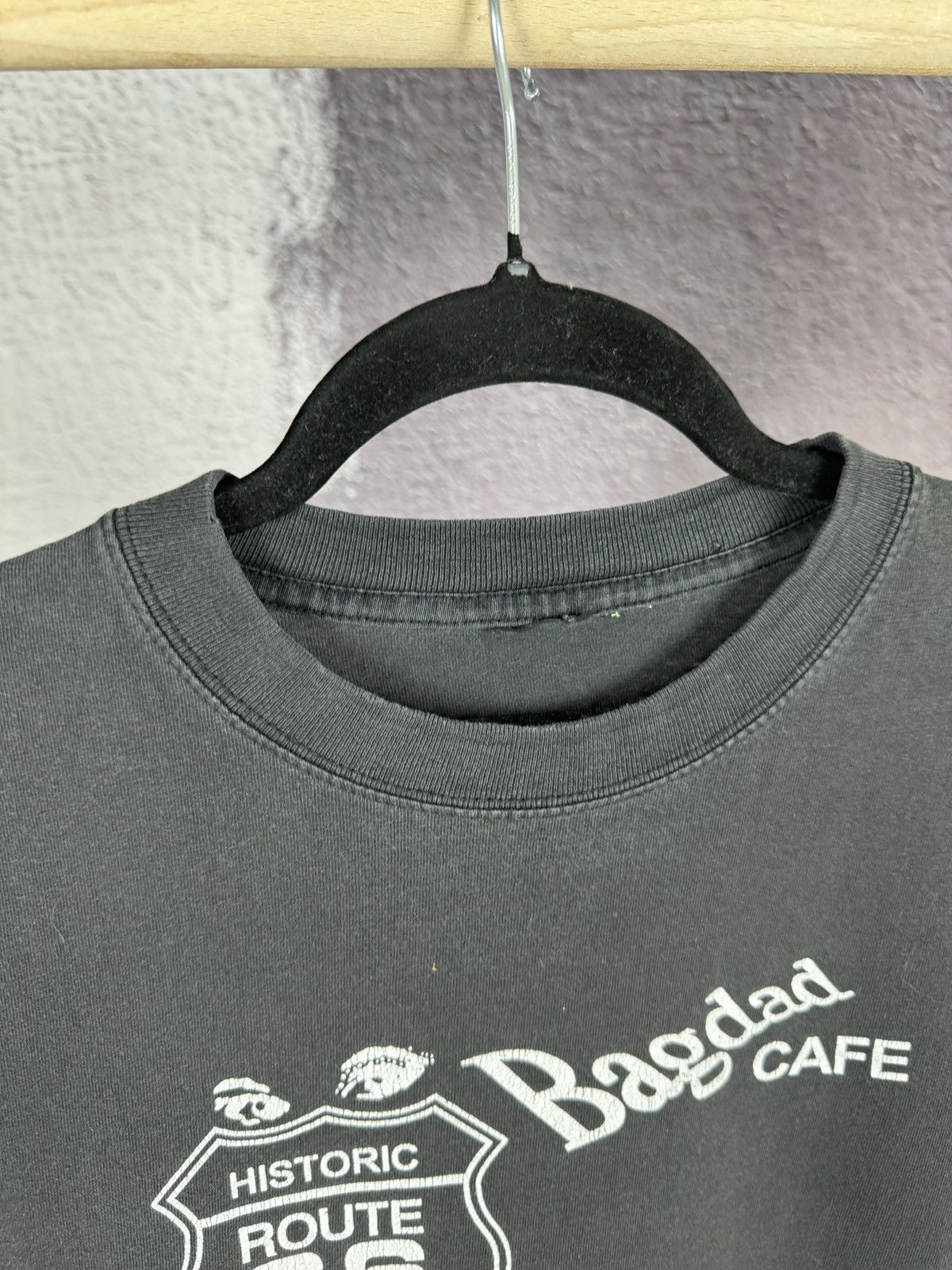 Route 66 Vintage 90s US Route 66 Bagdad Cafe The Mother Road tee y2k Size US L / EU 52-54 / 3 - 6 Thumbnail