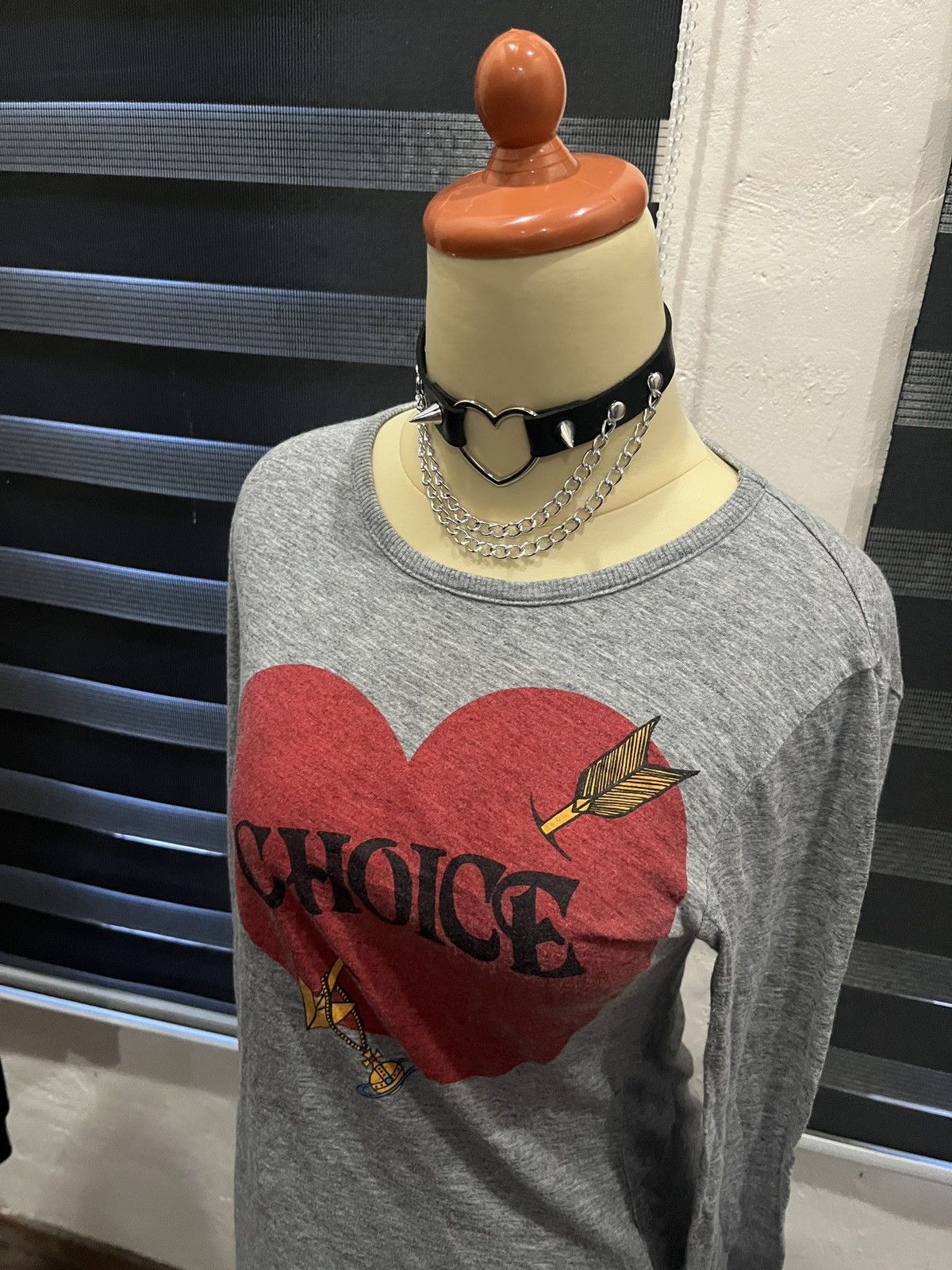 Vivienne Westwood Vintage Vivienne Westwood 'Choice' Hearts Orb Long Sleeves Size S / US 4 / IT 40 - 7 Thumbnail
