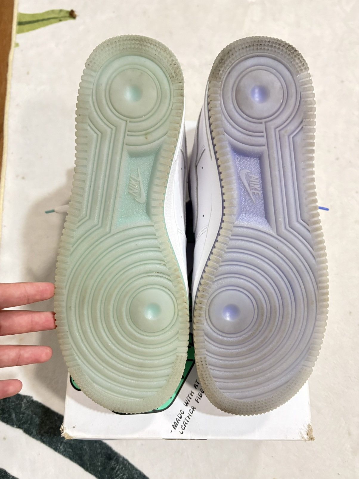 Nike Nike Air Force 1 x Steve Harrington Earth day Size 11 Size US 11 / EU 44 - 7 Thumbnail