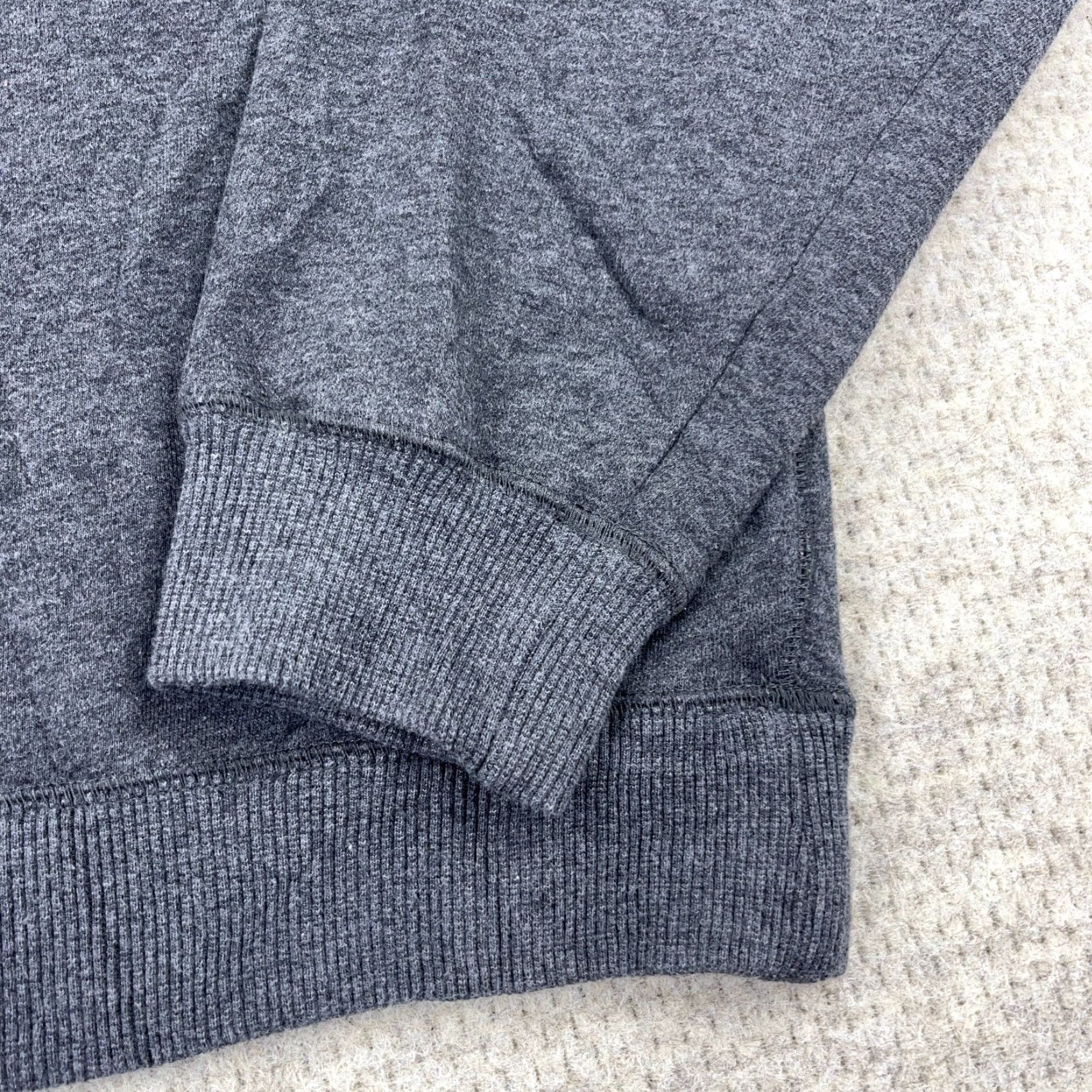 Nike VINTAGE Nike Sweatshirt Men XL Gray Crewneck Sneaker Swoosh 00s Heather All Seasons Pullover Pockets Size US XL / EU 56 / 4 - 6 Thumbnail