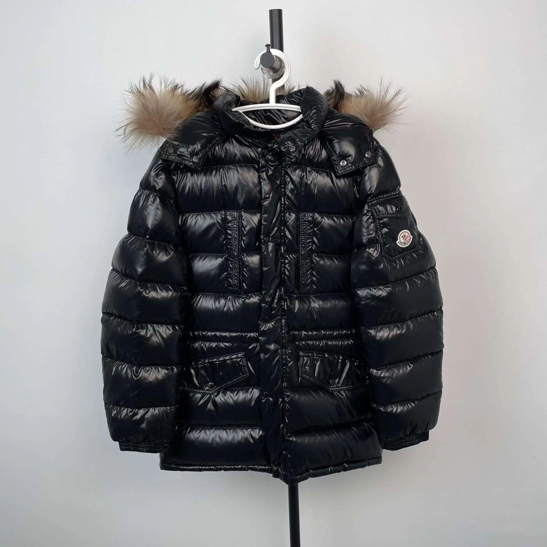 Moncler Moncler Kids Puffer Jacket Size 14 Black 2016 Size XS / US 0-2 / IT 36-38 - 1 Thumbnail