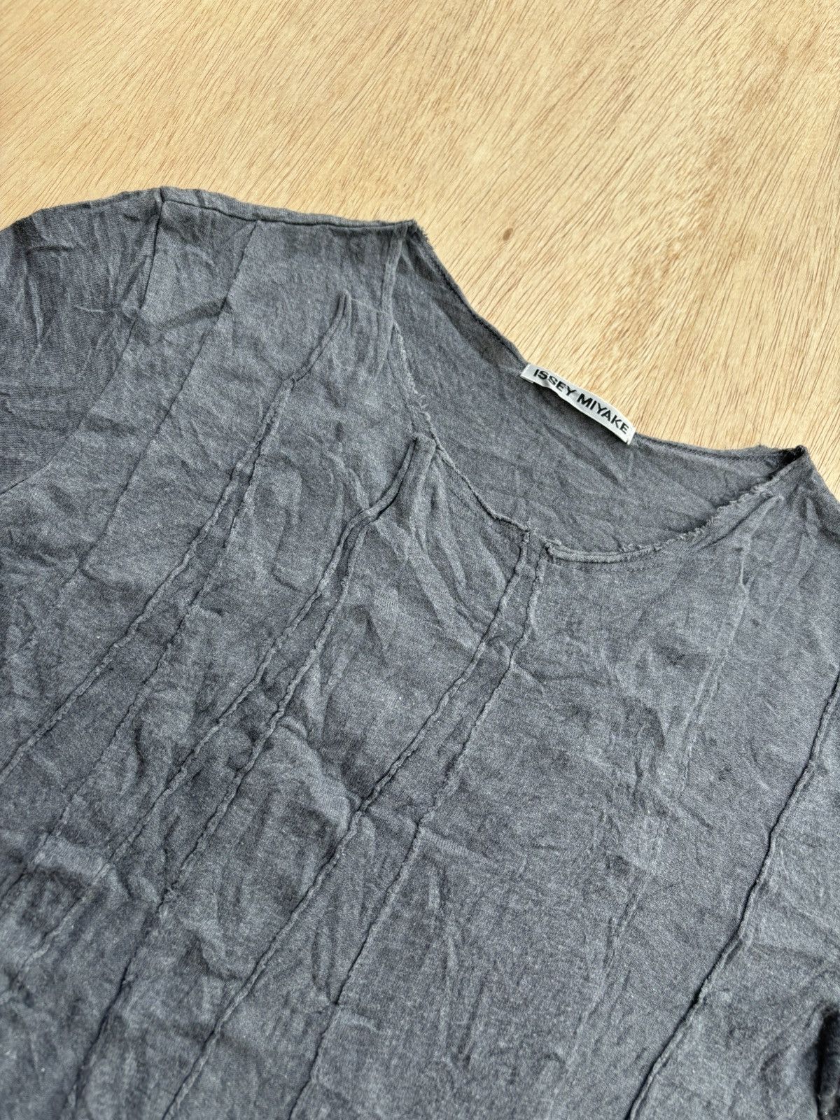 Issey Miyake Vintage Issey Miyake Tshirt Size M / US 6-8 / IT 42-44 - 1 Thumbnail