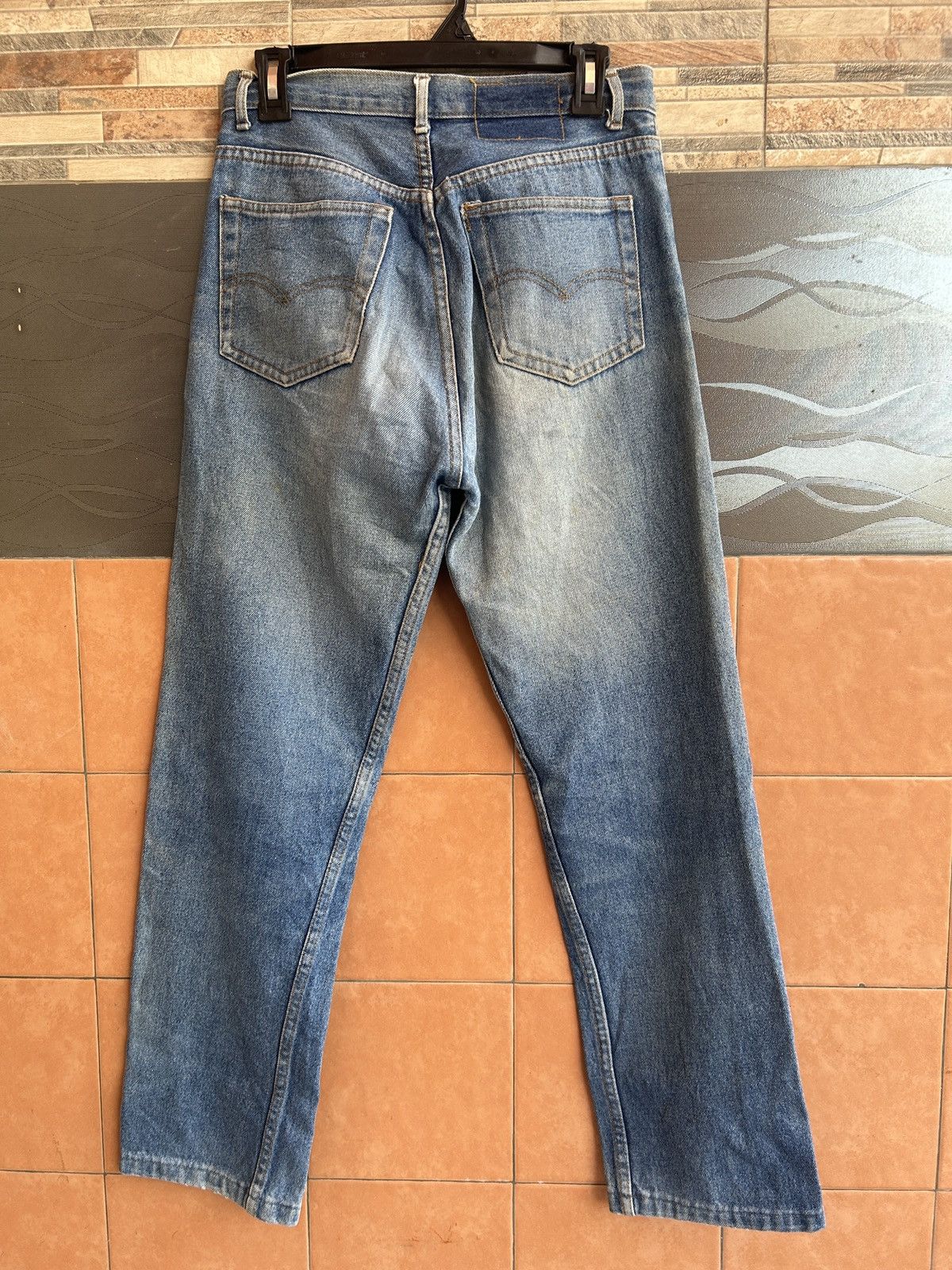 Levi's Vintage Levi’s Jeans Size US 28 / EU 44 - 5 Thumbnail