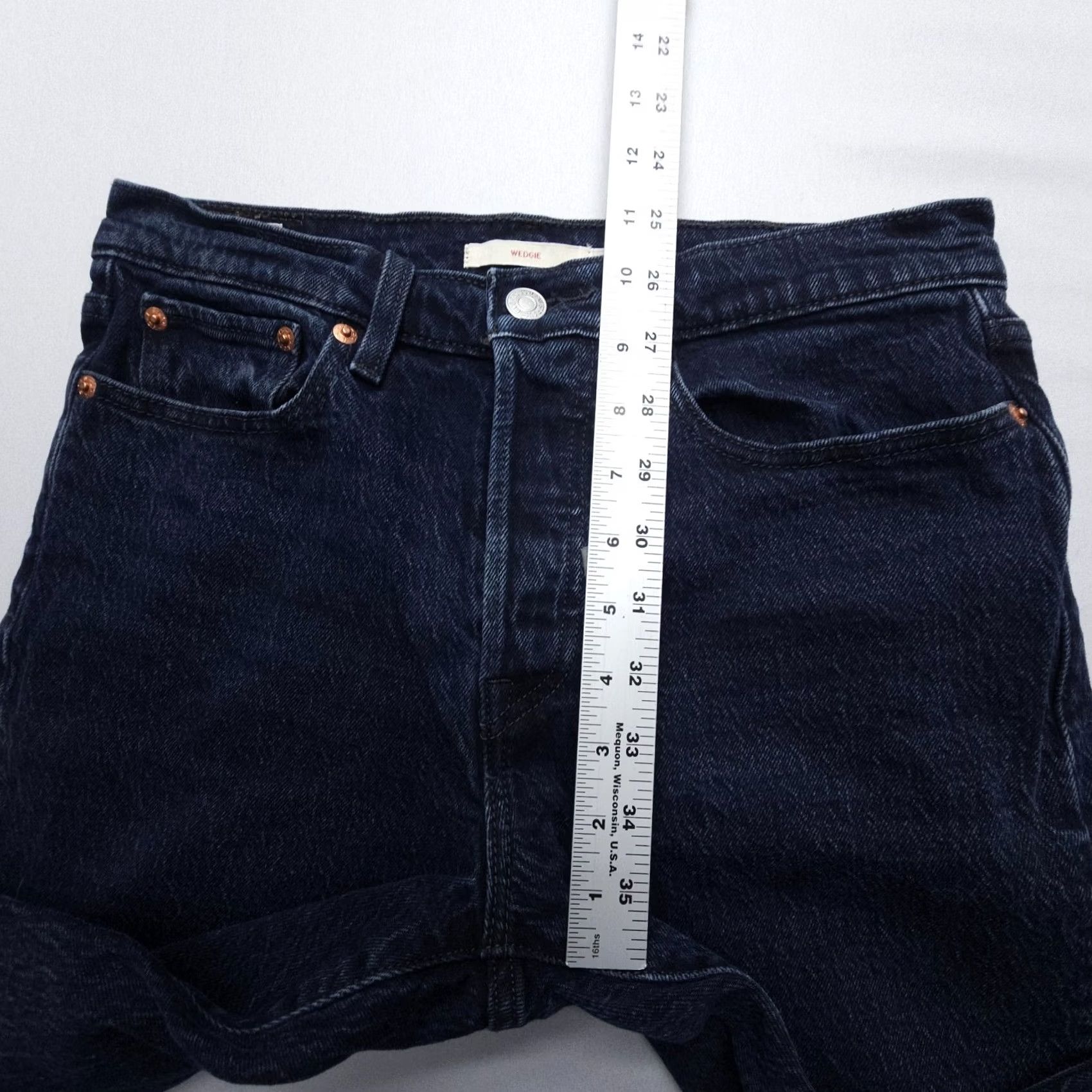 Levi's Levi's Premium Wedgie Jeans Womens 27 Button Fly High Rise Dark Wash Raw Hem Jeans Womens 27 Blue Levi's Wedgie Fit 5-Pocket Distressed Size 27" / US 4 / IT 40 - 6 Thumbnail