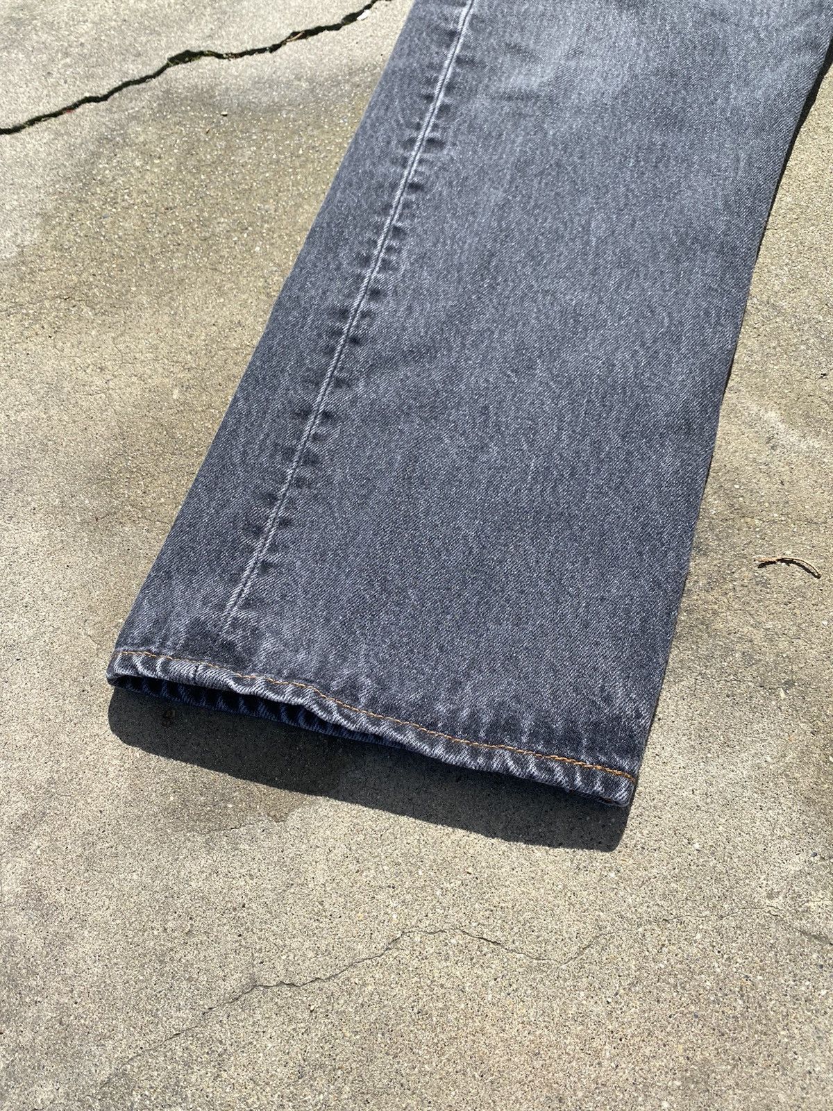 Levi's Vintage Levi’s 501s Size US 36 / EU 52 - 2 Thumbnail