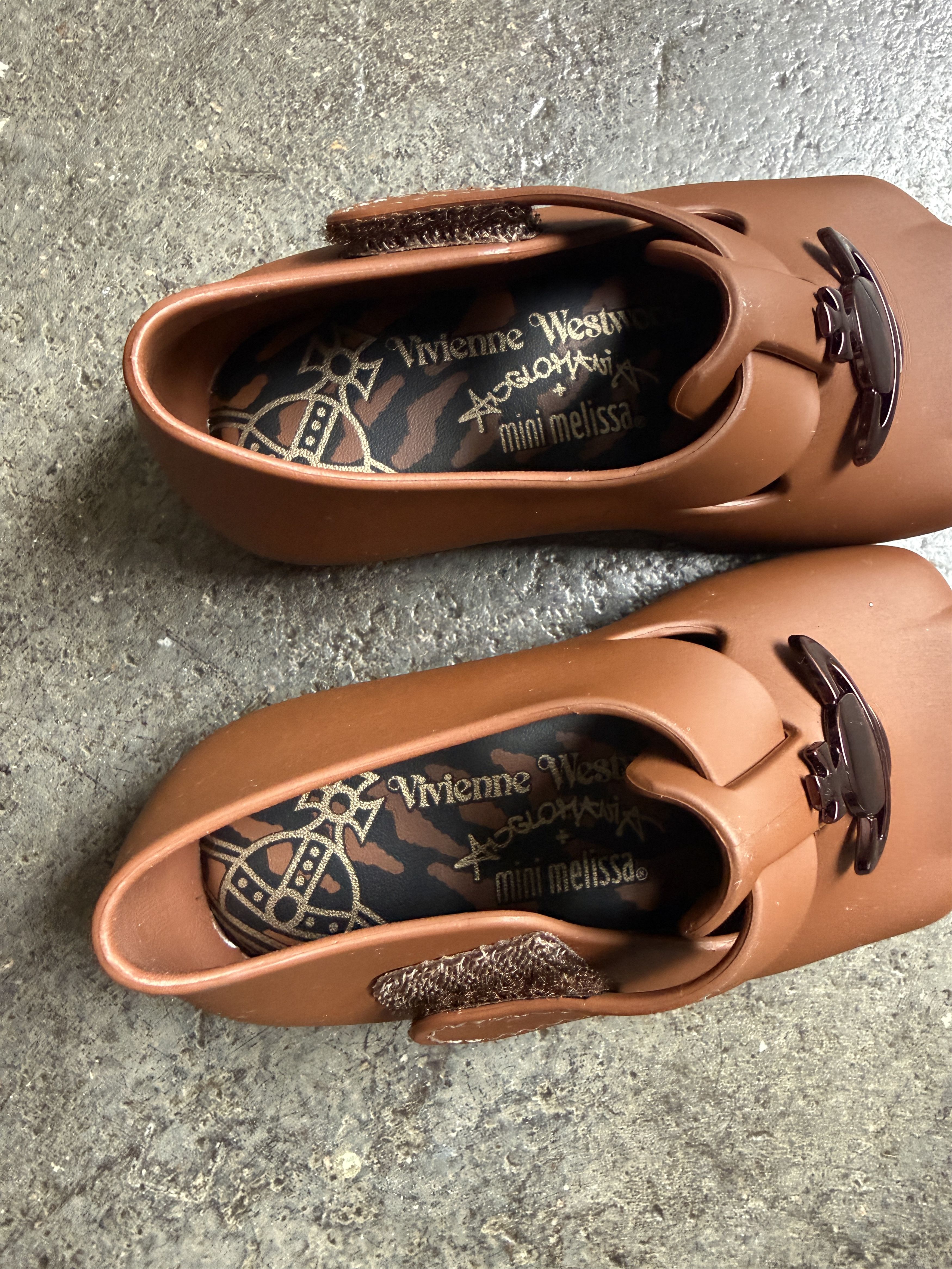Vivienne Westwood 1/1 Sample Adjustable Melissa Kid Shoe w/ Metal orb Size US 6 / EU 39 - 2 Thumbnail