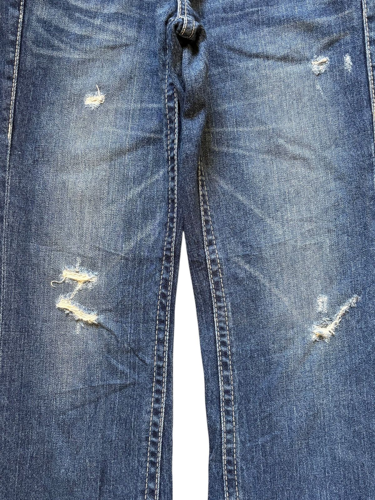 Uniqlo Vintage Japanese Uniqlo Distress Low Rise Flare Jeans Size 28" / US 6 / IT 42 - 3 Thumbnail