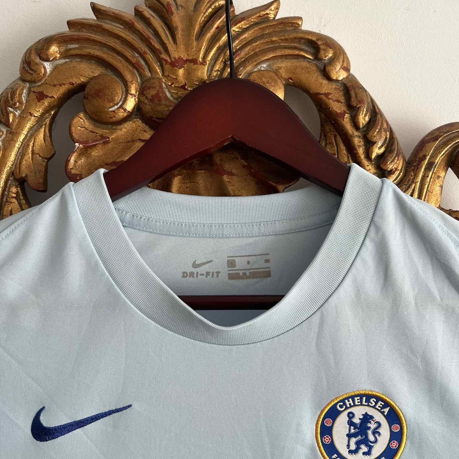 Nike Nike FC Chelsea London Training Soccer Jersey Sz S Size US S / EU 44-46 / 1 - 4 Thumbnail