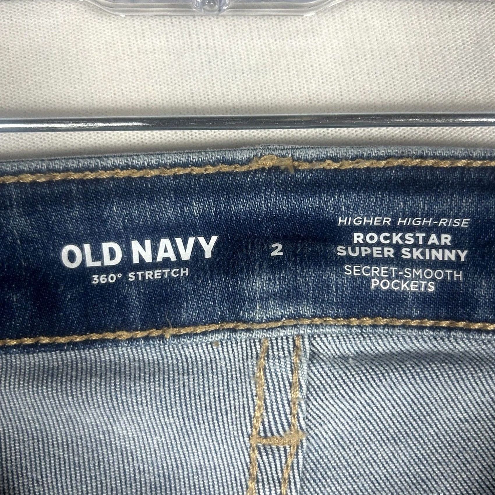 Old Navy VINTAGE? Old Navy Higher High-Rise Rockstar Super Skinny Jeans Size 2 Womens 360 Stretch Size 26" / US 2 / IT 38 - 3 Thumbnail