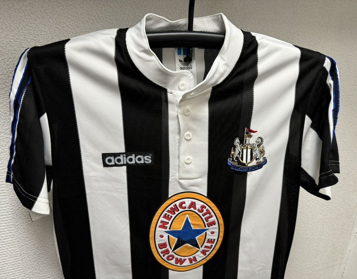 Vintage Newcastle adidas vintage soccer jersey 1995/96 L sz Size US M / EU 48-50 / 2 - 6 Thumbnail