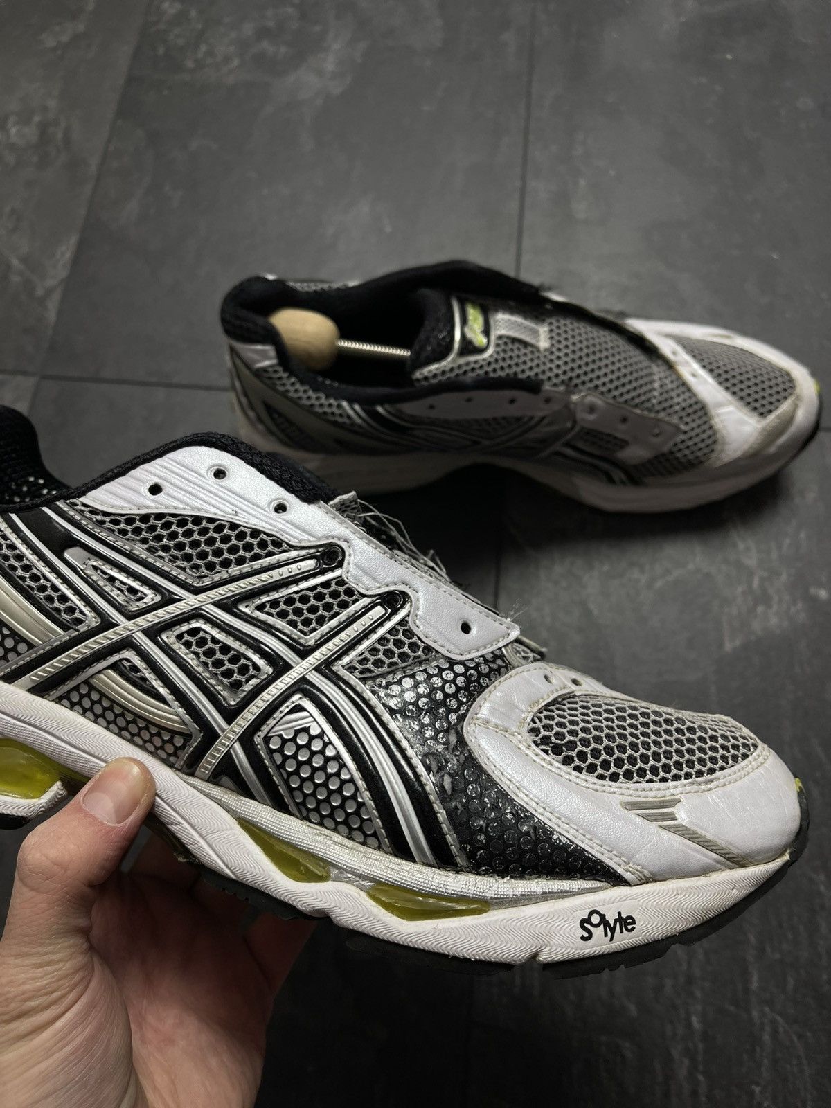 Asics × Streetwear × Vintage Vintage gel-kayano 15 low top sneakers Size US 10 / EU 43 - 3 Thumbnail