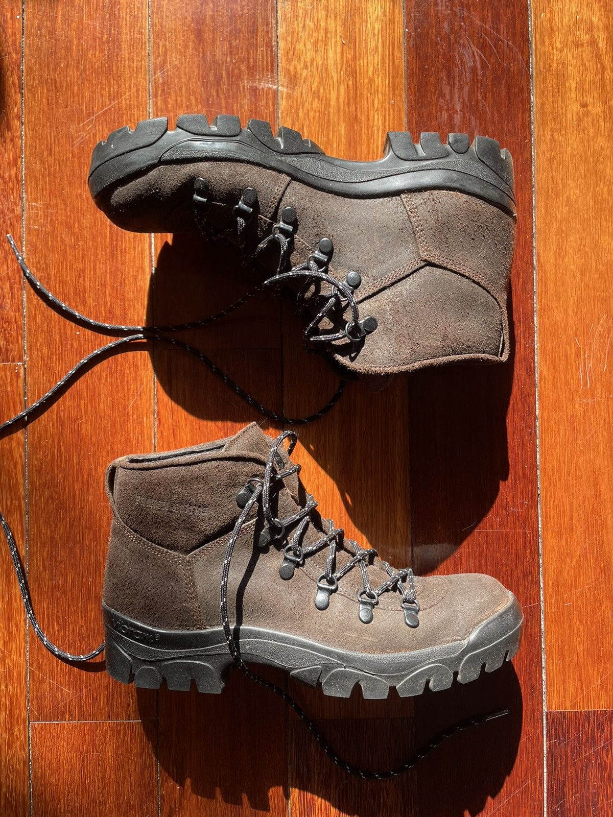 Broken Homme Broken Homme Vibram Hiking Boots Brown size Men
